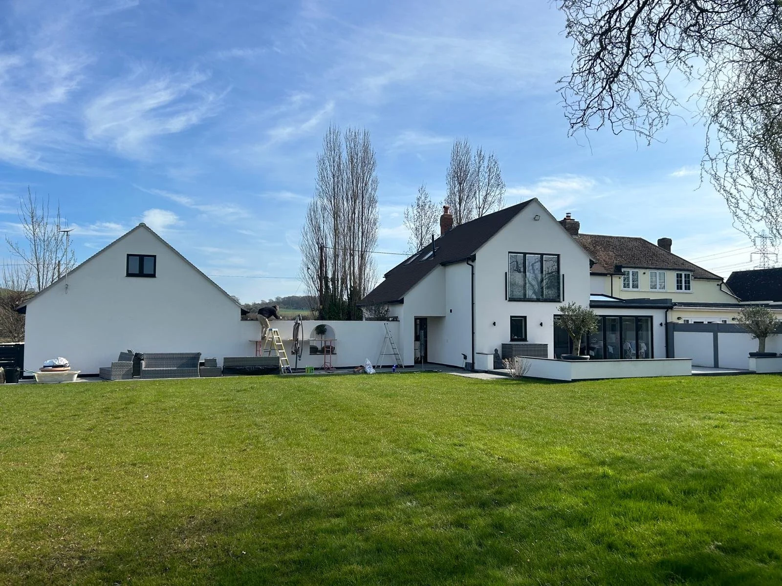 WhatsApp Image 2024-10-02 at 19.56.41 (1).jpeg