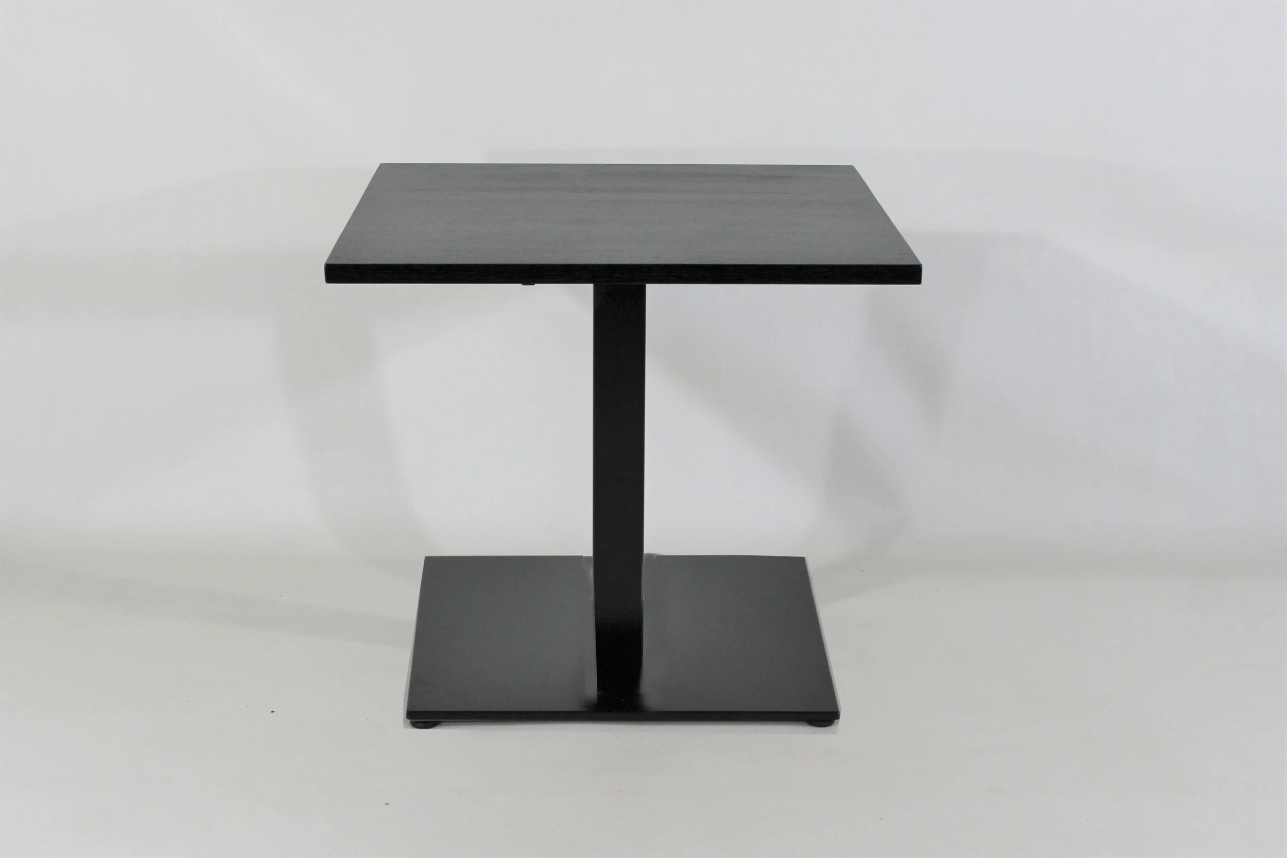 Mod. ST 4011 Säulentisch in schwarz pulverbeschichtet