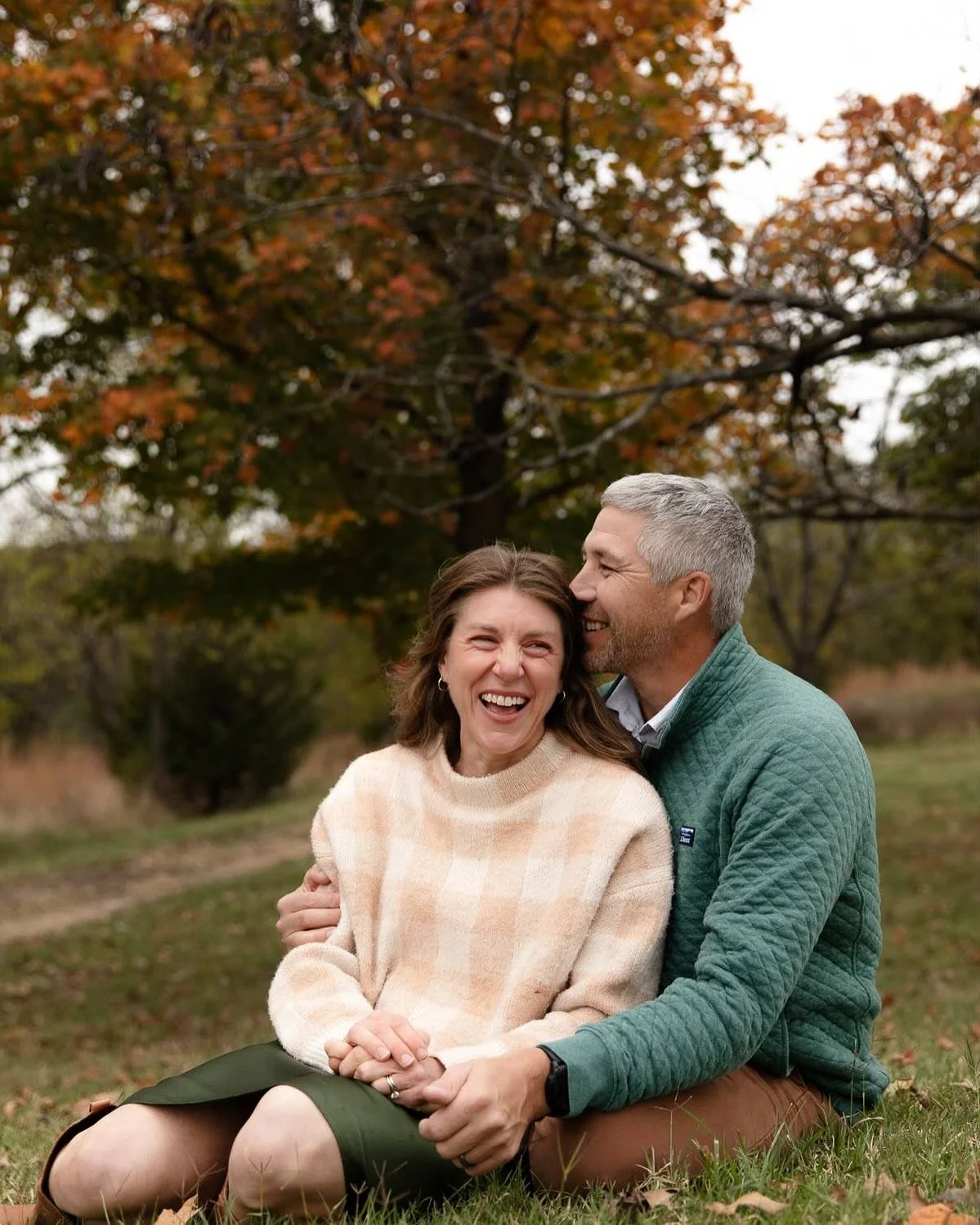 The Karsten&rsquo;s!!! 🍁 I&rsquo;m especially a fan of the ones of Jonah &amp; Estelle in the trees! They were such a creative duo! There&rsquo;s still time to book some a family session with me this Fall! Schedule a session before December 6 and I&