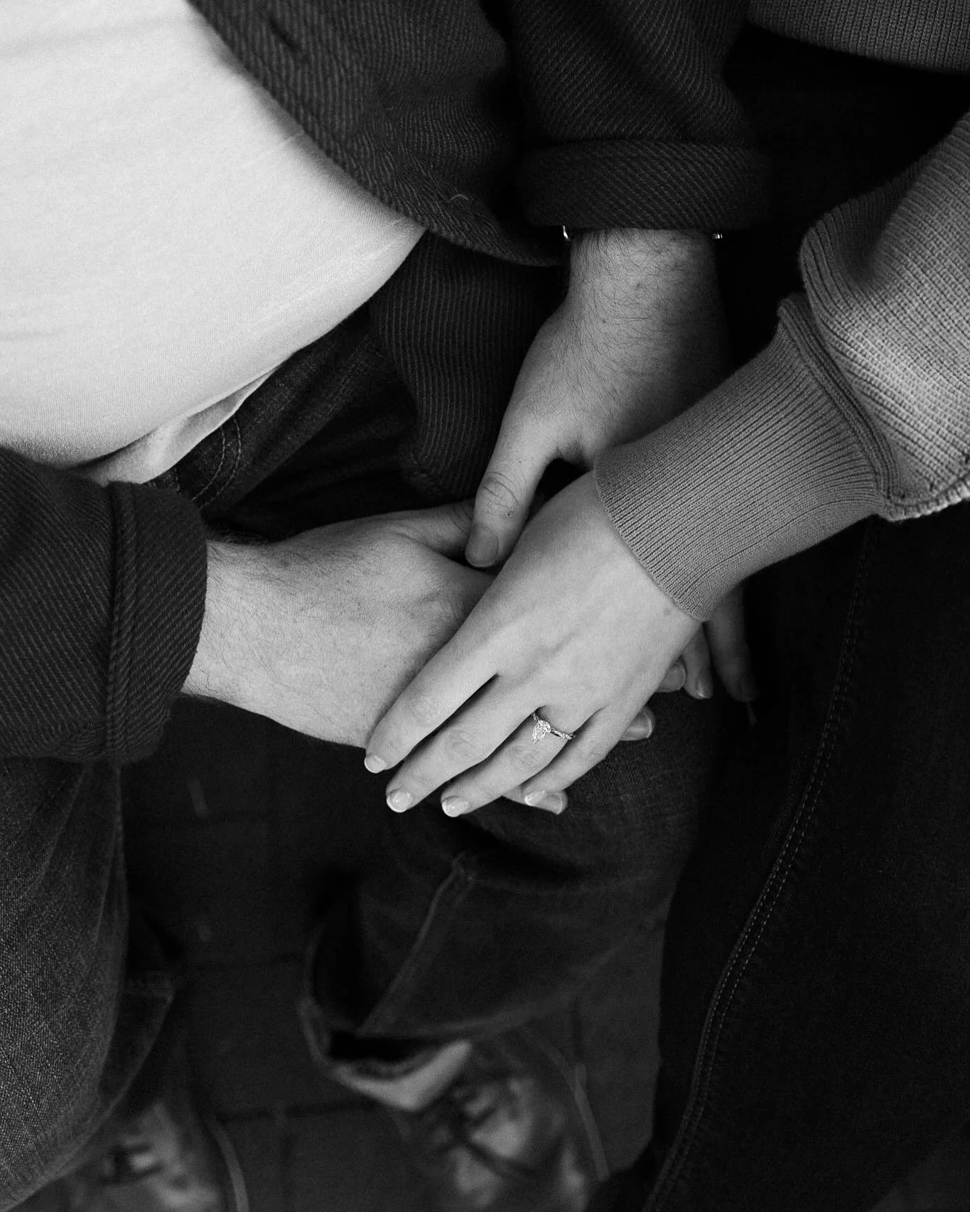 always such a blessing to take photos of friends who happen to be in love &hearts;️ the countdown to Eric &amp; Kristin&rsquo;s spring wedding is on!!

(yes the wicked soundtrack is on repeat on my Spotify and I have no shame 💚🩷)