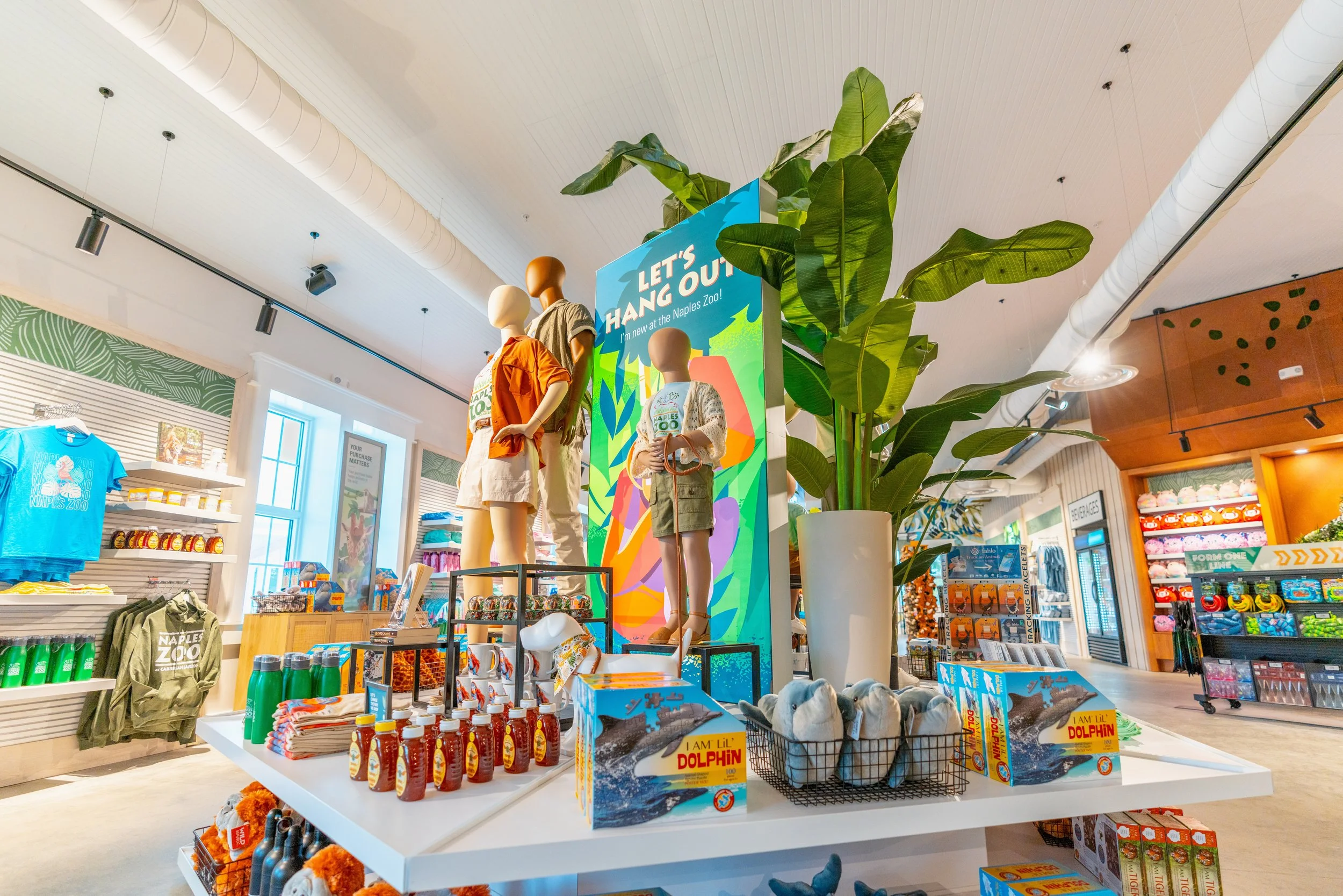 Naples Zoo Gift Shop-28.jpeg