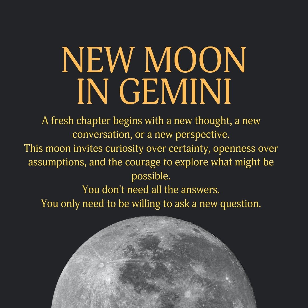 The New Moon in Gemini arrives on the 14th🌑🌬✨

Every New Moon offers a beginning.

Gemini reminds us that beginnings often start with curiosity.

A new idea.
A conversation.
A question.
A perspective you hadn't considered before.

This energy encou