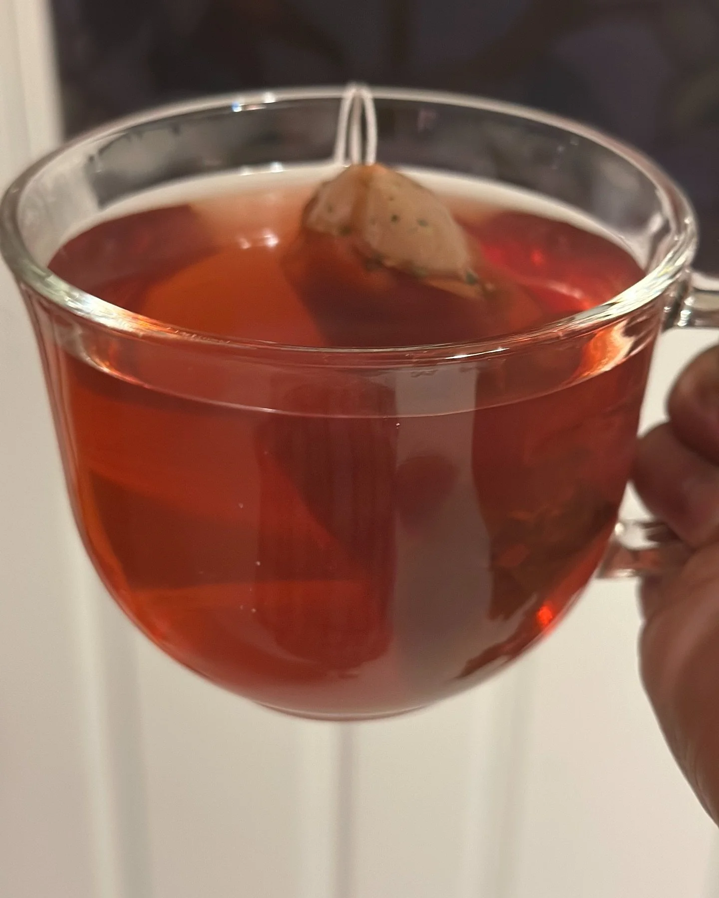 Hibiscus Mint Tea 🌺🍃

It&rsquo;s soooo good! I just made a fresh batch, treat yourself! I added some bee balm in this batch that I got from @tot_hall_ ❤️💕 Receiving and sharing plants from friends feels so rich 🥰 And being able to create somethin