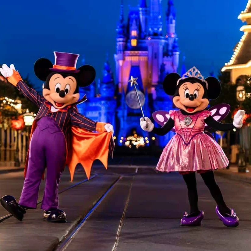 Tickets go on sale today for guests with hotel reservations!! Headed to disney between August 12 and Halloween - this Not So Scary Halloween Party is not to be missed! See the newly redesigned King Jack, go trick or treating around the park, catch sh