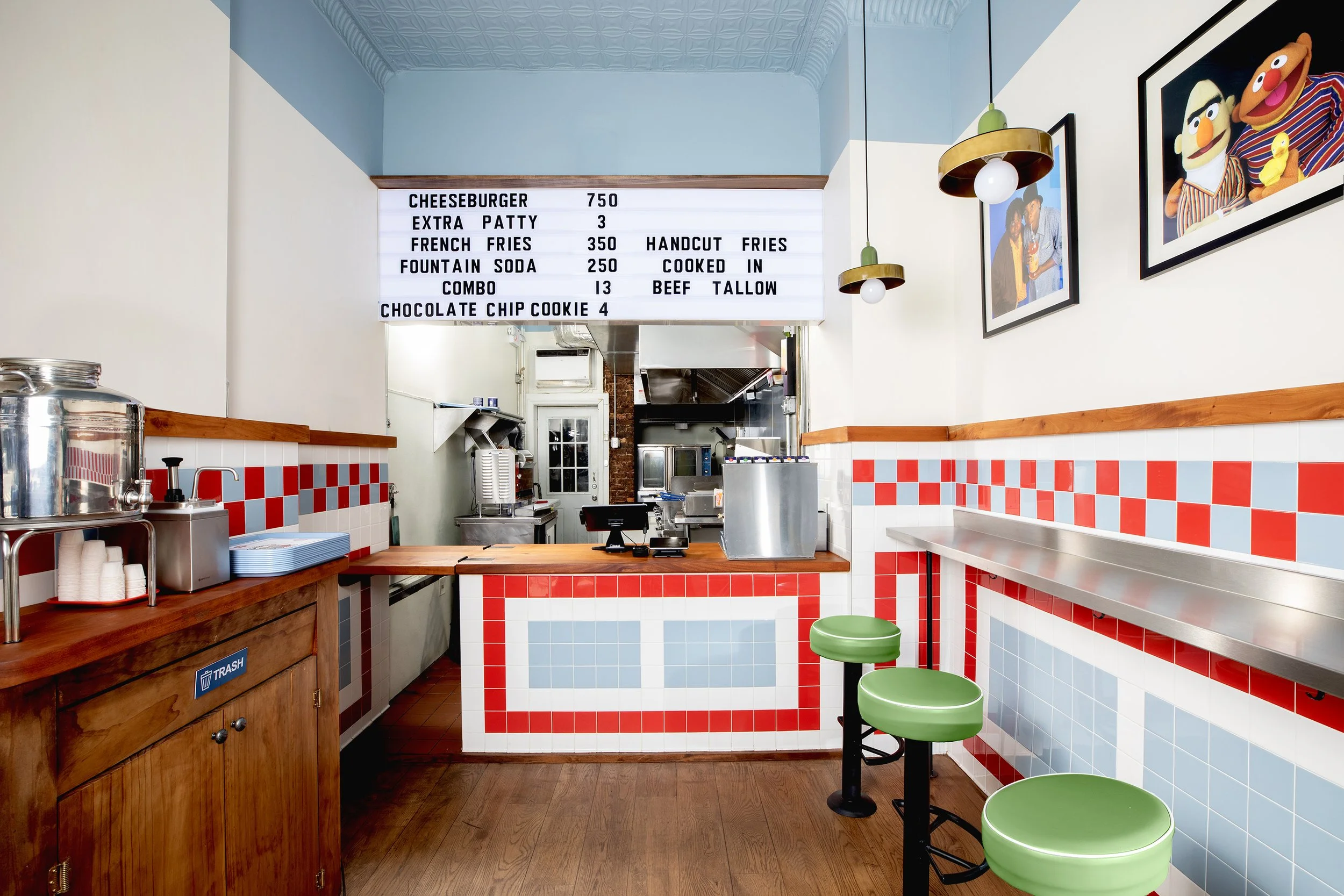 BestBudsBurgers01.jpg