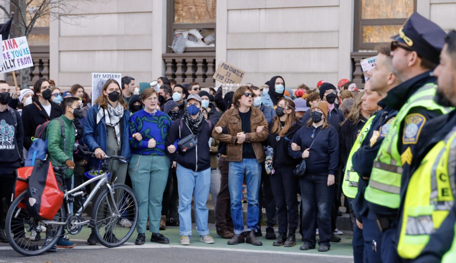 ‘Men’s March’ clashes with counterprotesters in Boston