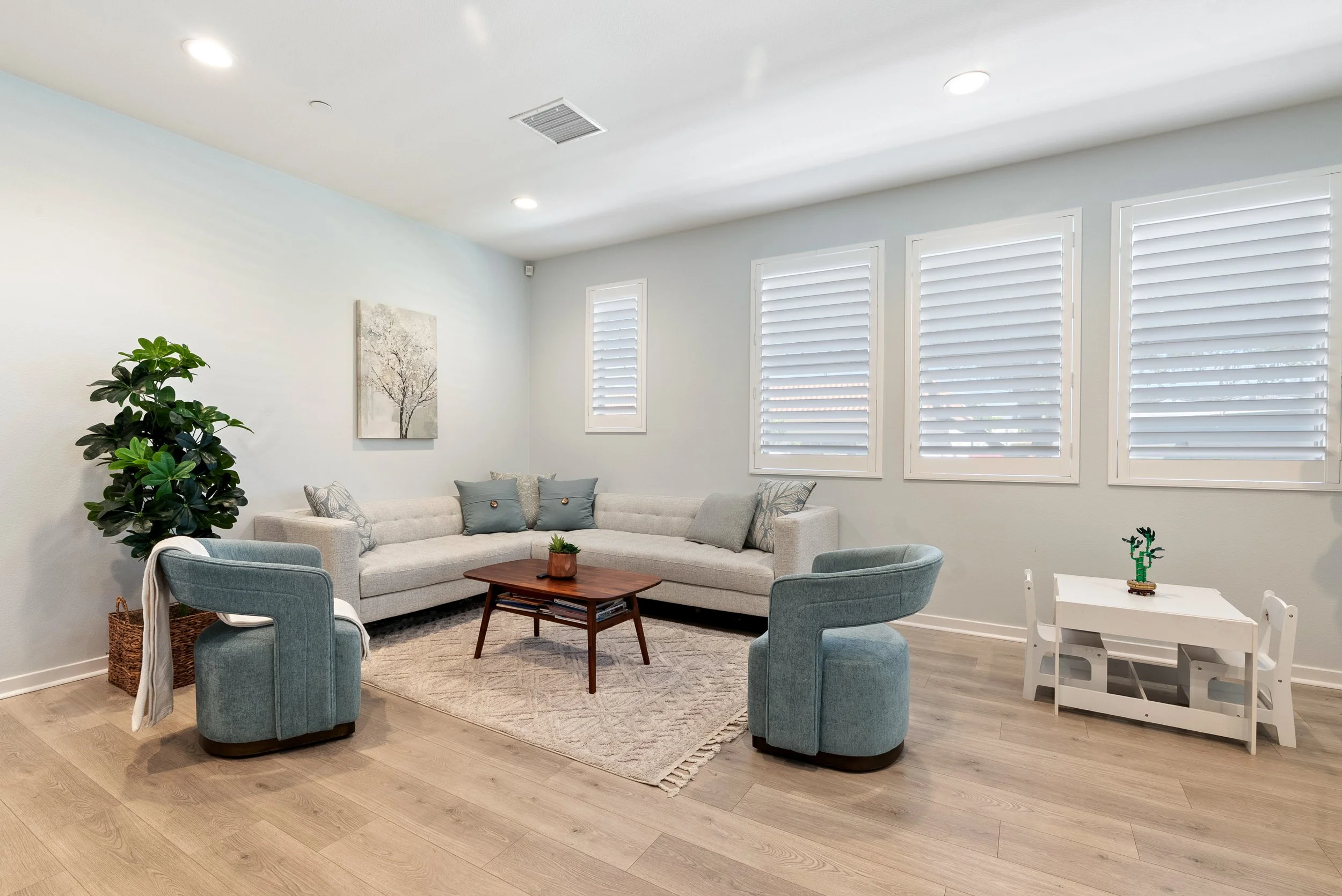 601 handley court - 6.jpg