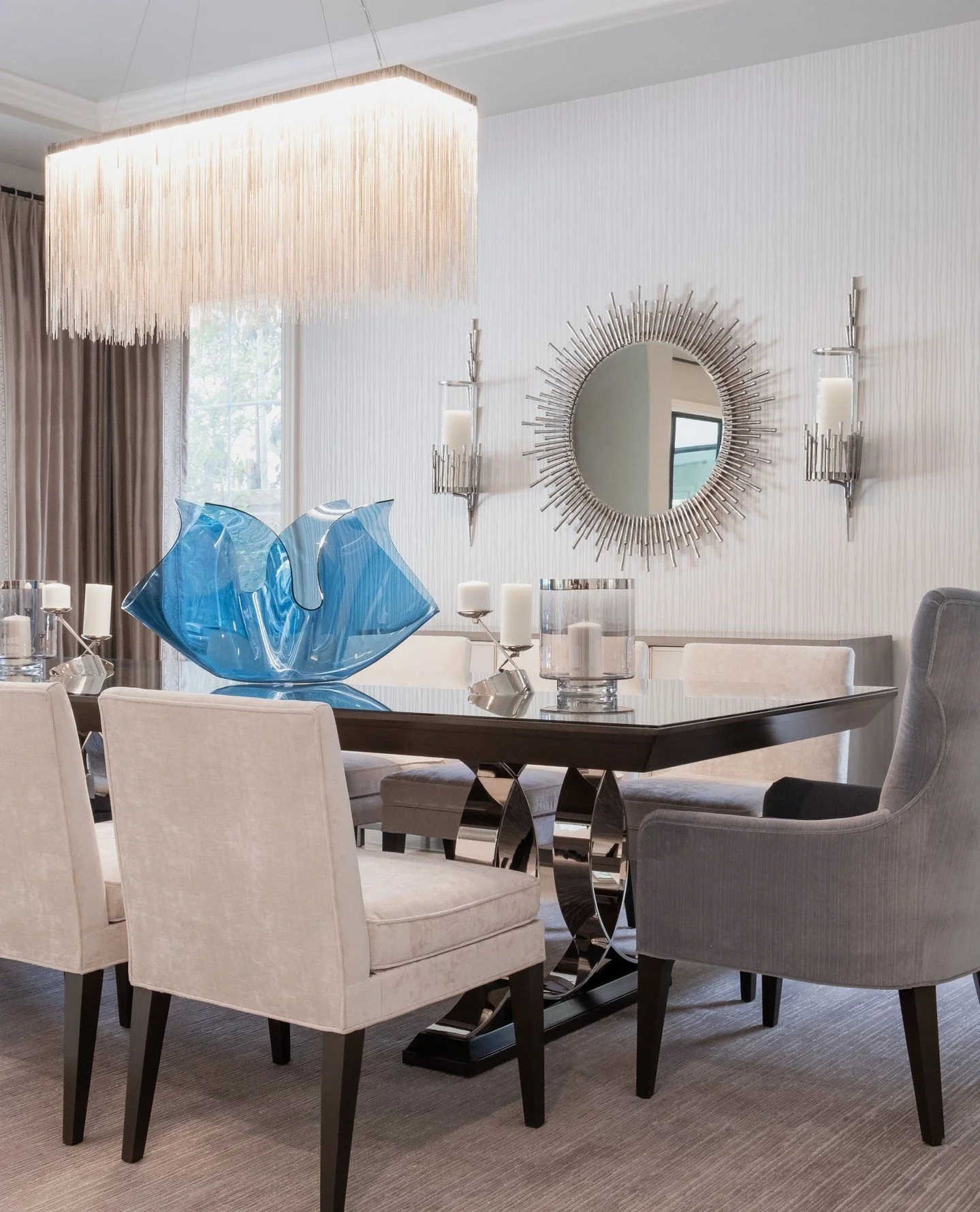 Dripping in elegance ✨⁠
.⁠
.⁠
.⁠
.⁠
#InteriorDesign #HomeDecor #InteriorInspo #HomeInspiration #DesignLife #InteriorStyling #HomeStyle #ModernInteriors #InteriorArchitecture #BedroomDesign #LuxuryInteriors #InteriorDecoration #HomeDesigner #InteriorG