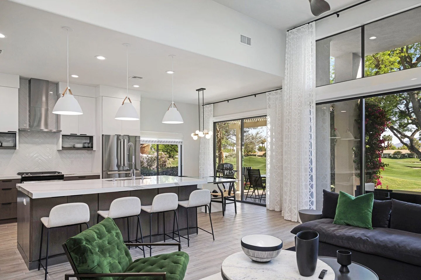 Open-concept living with a side of golf-course magic.⁠
.⁠
.⁠
.⁠
.⁠
#InteriorDesign #HomeDecor #InteriorInspo #HomeInspiration #DesignLife #InteriorStyling #HomeStyle #ModernInteriors #InteriorArchitecture #BedroomDesign #LuxuryInteriors #InteriorDeco