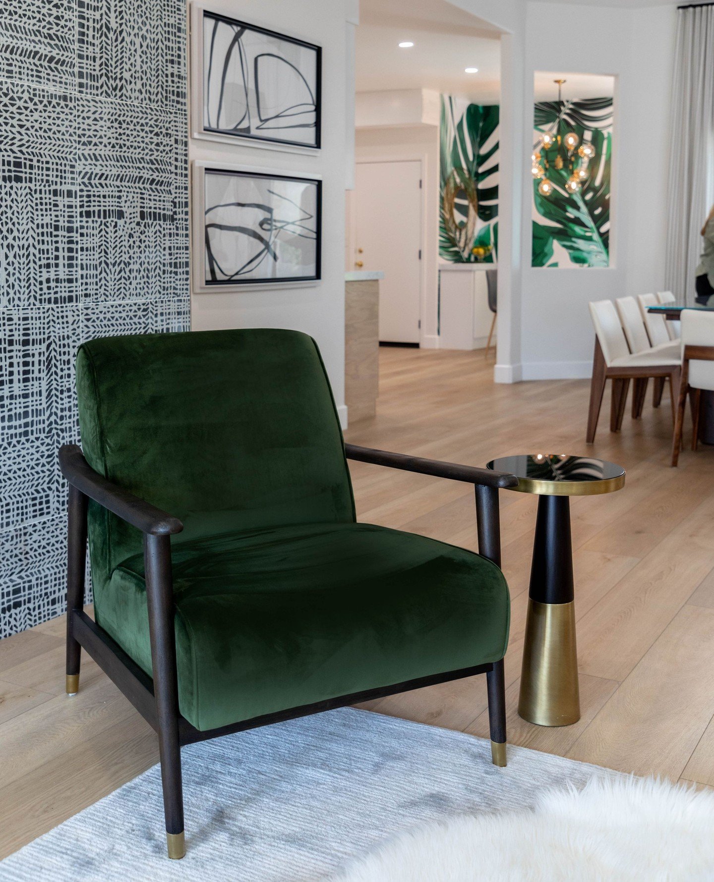 Proof that a single chair can set the tone for an entire home. 💚⁠
.⁠
.⁠
.⁠
.⁠
#InteriorDesign #HomeDecor #InteriorInspo #HomeInspiration #DesignLife #InteriorStyling #HomeStyle #ModernInteriors #InteriorArchitecture #BedroomDesign #LuxuryInteriors #