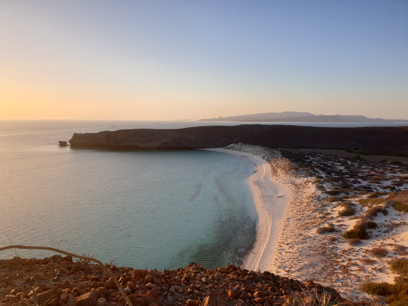 Ecoturismo Responsable: ¡Protegiendo el Tesoro Natural de BCS con Cada Aventura! 🌎💚