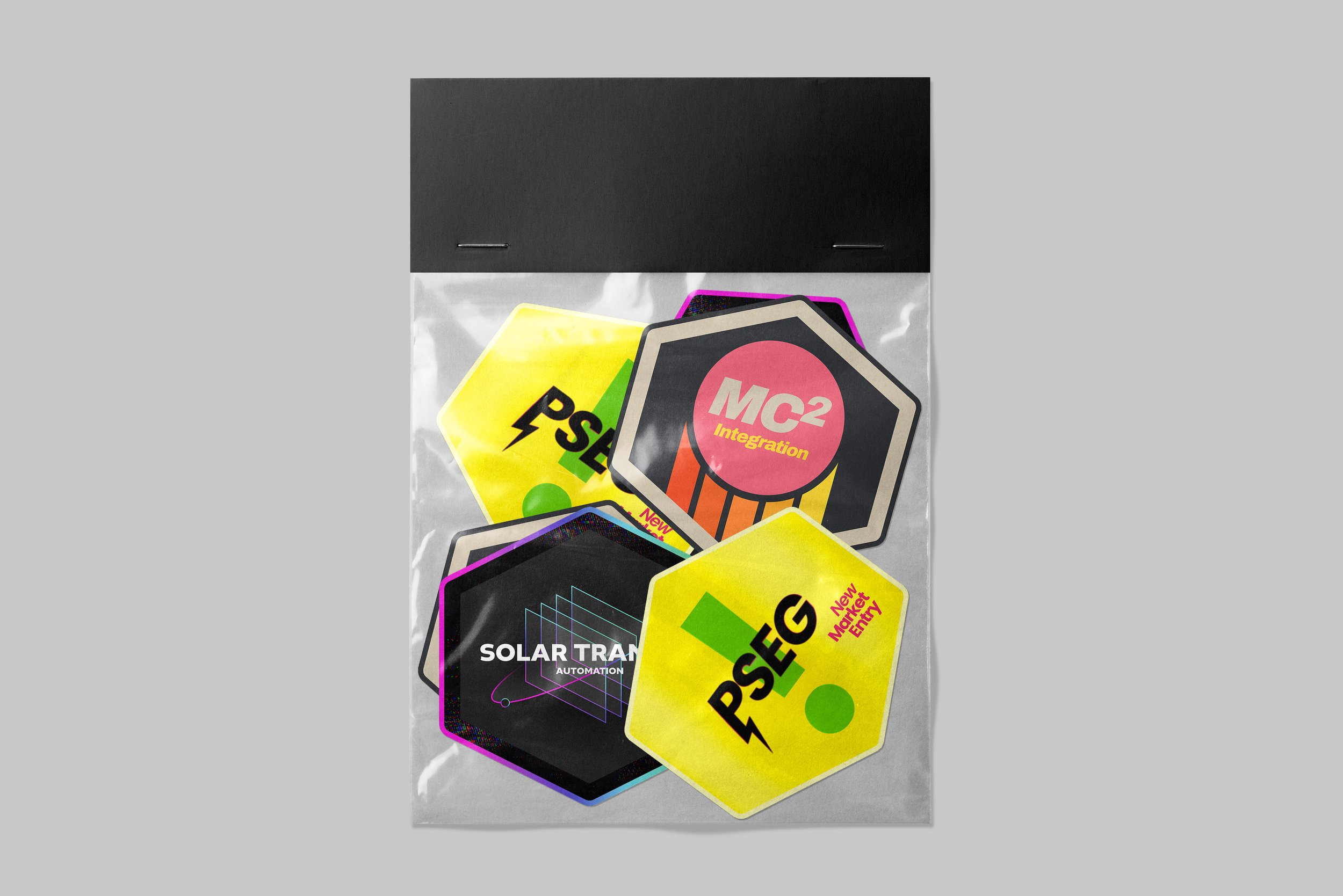 02_Zip-Bag-with-cardboard_Mockup.jpg