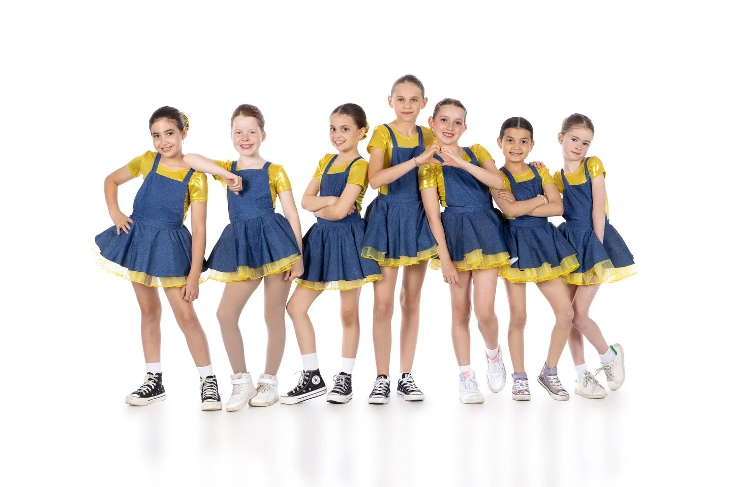 Mark your calendars! 📸✨

May 1st is our Recreational Photo Day! Schedules to follow&mdash;stay tuned 👀

We&rsquo;ll also be hosting our annual Customer Appreciation BBQ! Bring your appetites 🌭🎉

#auradancestudio #PhotoDay #DanceFamily #CustomerAp