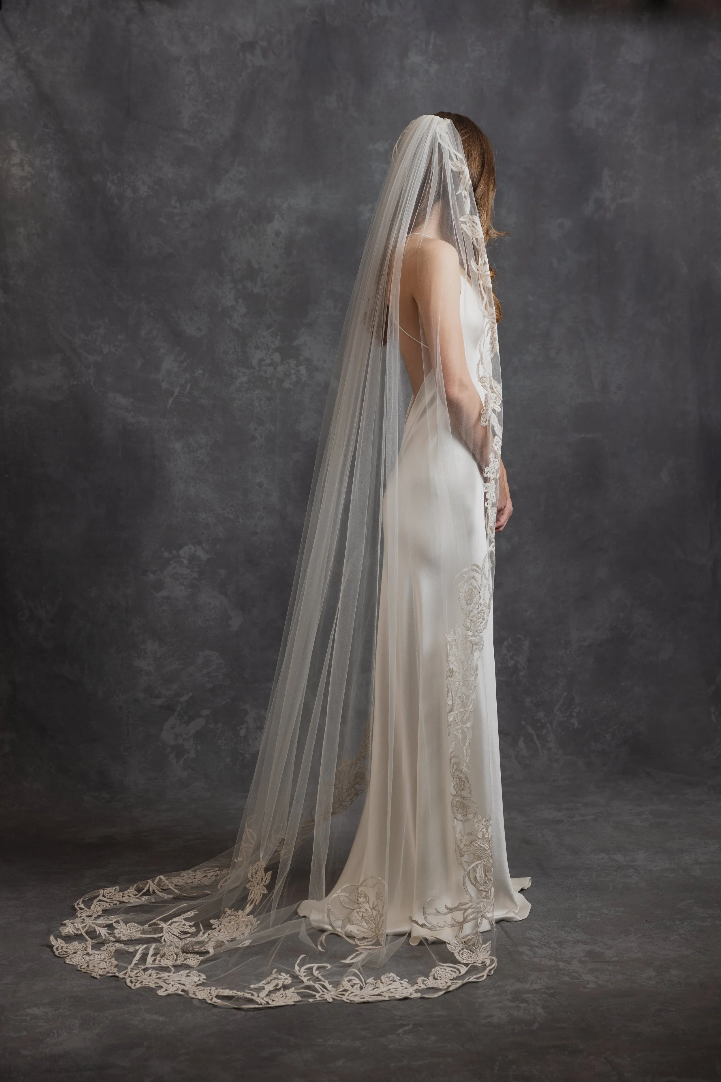 Delilah Veil
