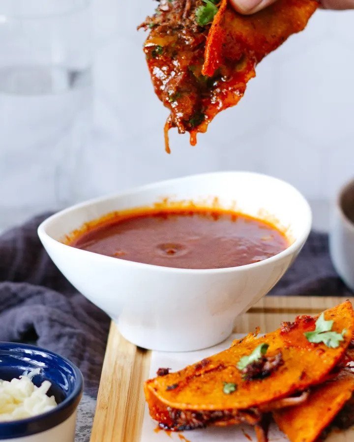 Birria-Tacos-Sauce.jpg