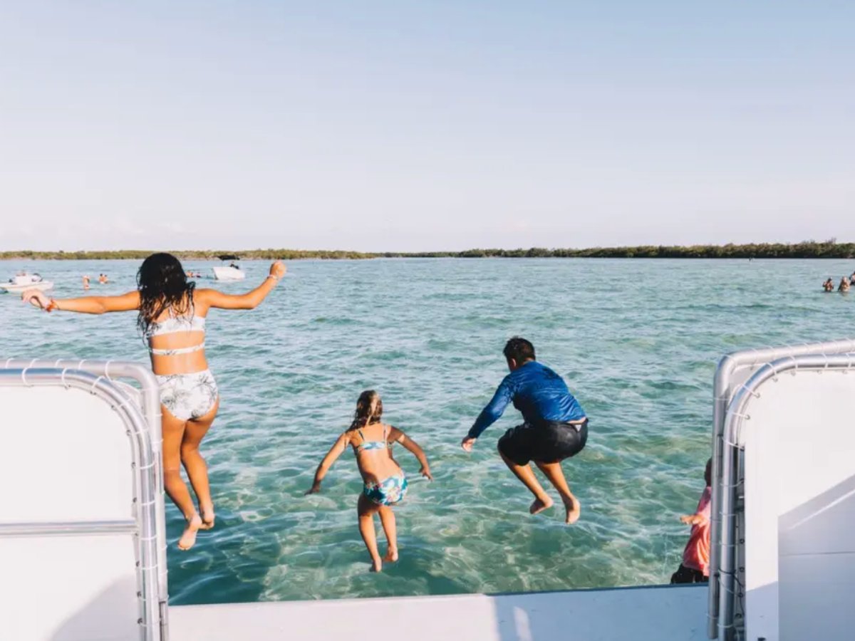 Family Shared Sandbar Charter