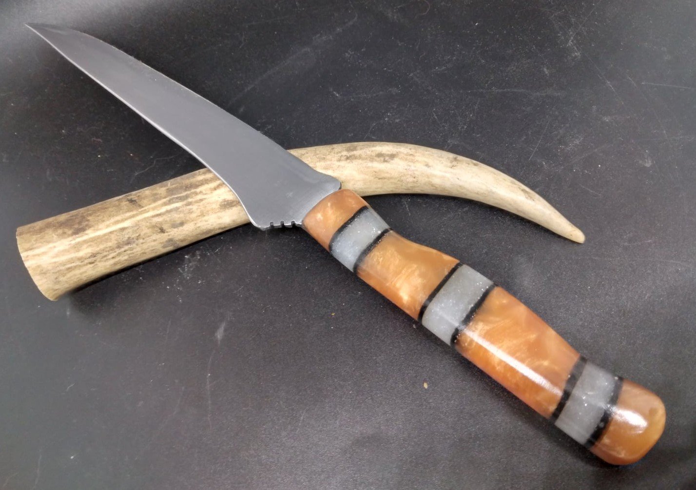 fish knife.jpg