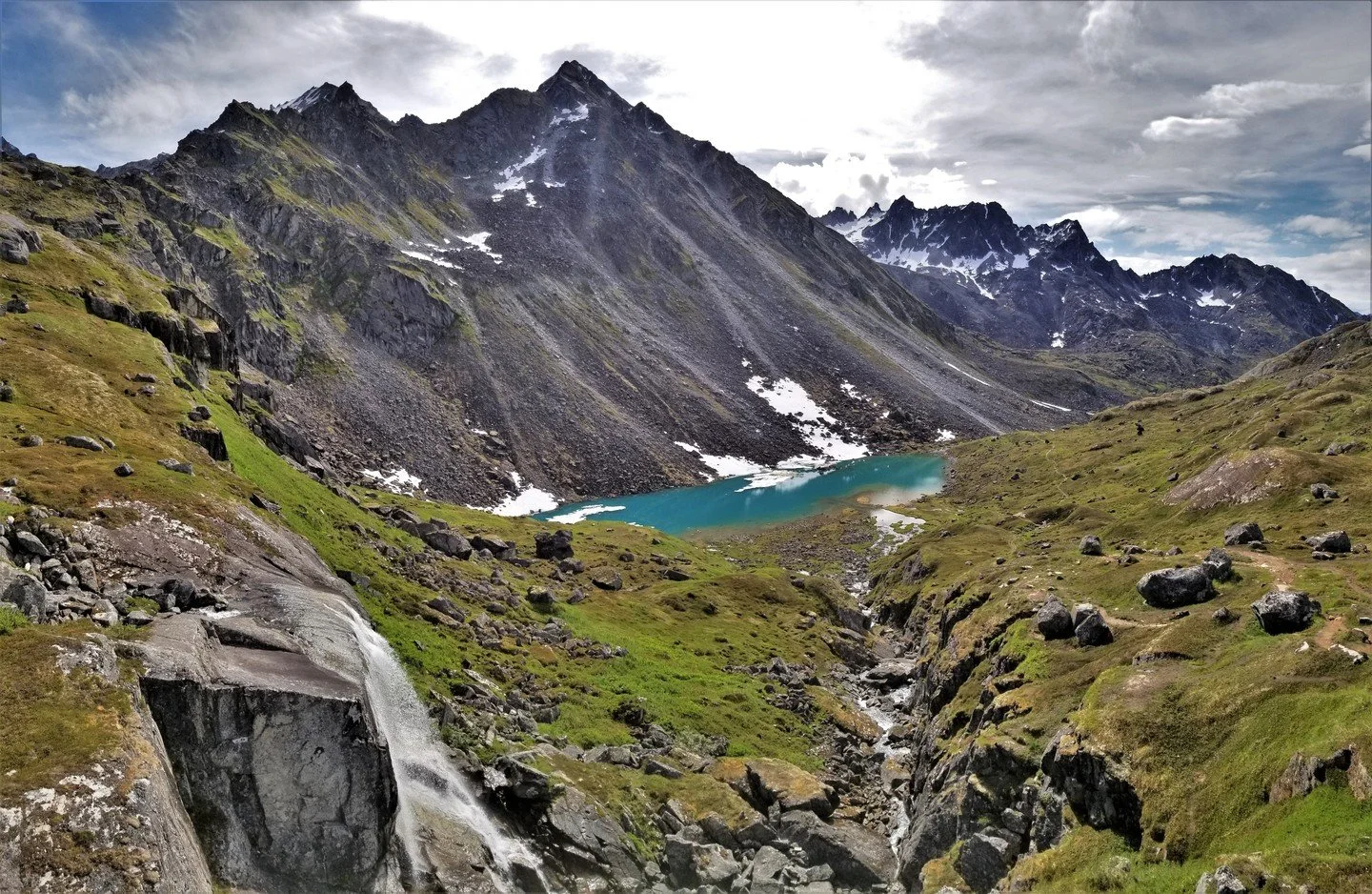 ⛰Third Saturday Adventure: Reed Lakes, July 18⁠
⁠
⭐Iconic Hatcher Pass hike⁠
⭐Scenic alpine lakes⁠
⭐Waterfalls⁠
⭐Epic views⁠
⭐Experienced guide⁠
⁠
Join Revel for this guided all-day adventure on the Reed Lakes Trail!⁠
⁠
Registration required. reveltr