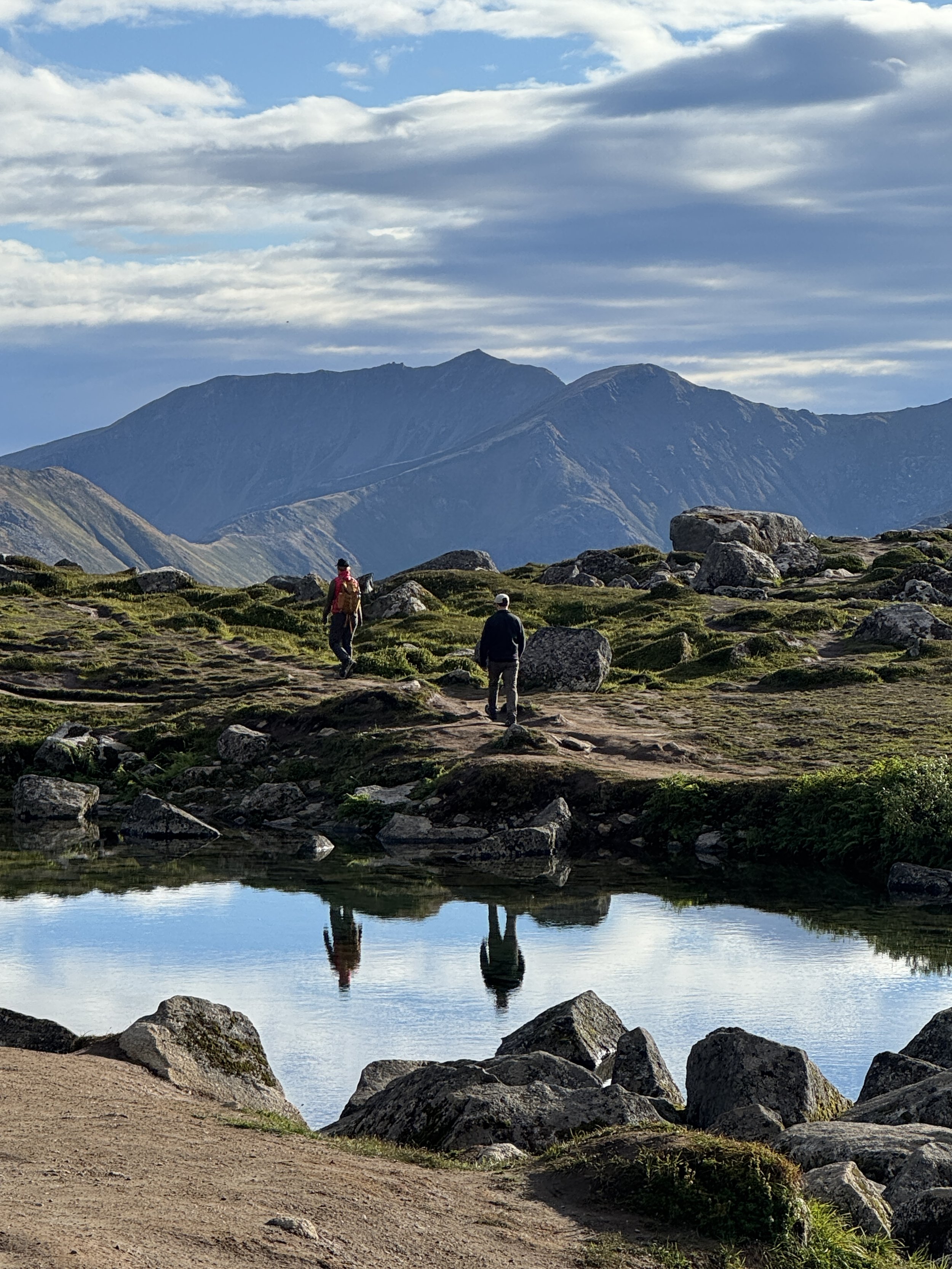 Hiking at Gold Cord Lake in Hatcher Pass