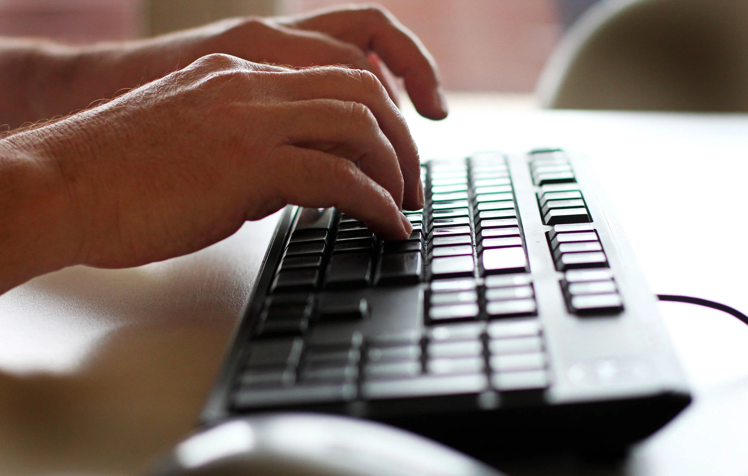 Help us evaluate our community pain campaign 