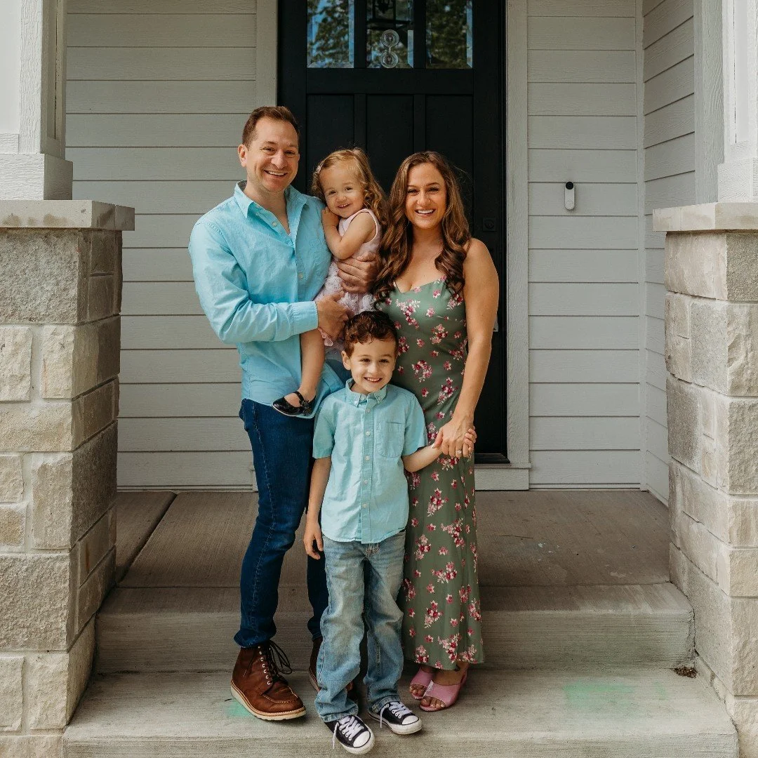 More Neighbors to Know!

From backyard barbecues to local classrooms, these Park Ridge families are the heartbeat of our community. ❤️

In this special spotlight, we celebrate more of the amazing neighbors who shared their stories in 2025 and remind 