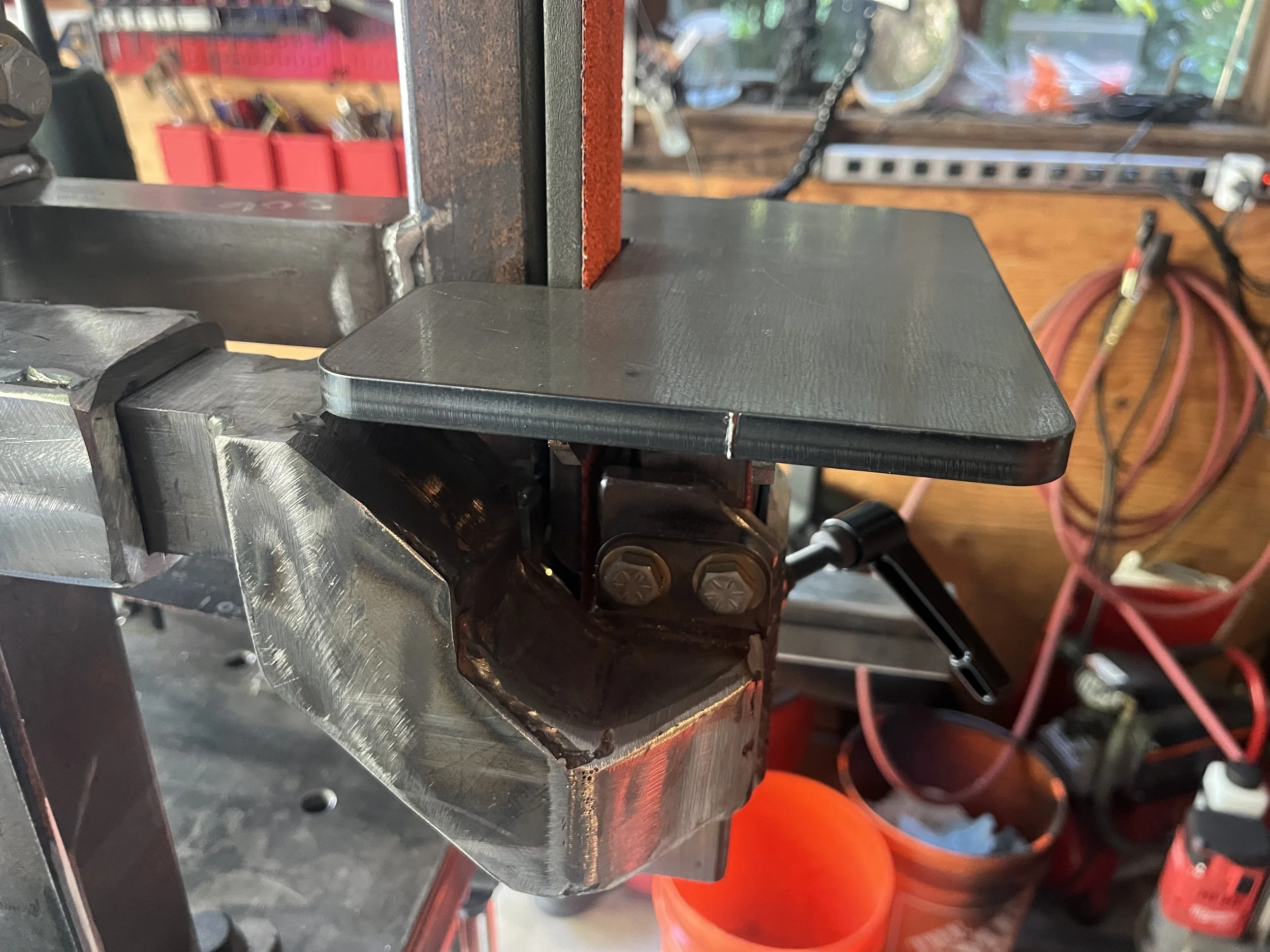 The basic flat table and table holder