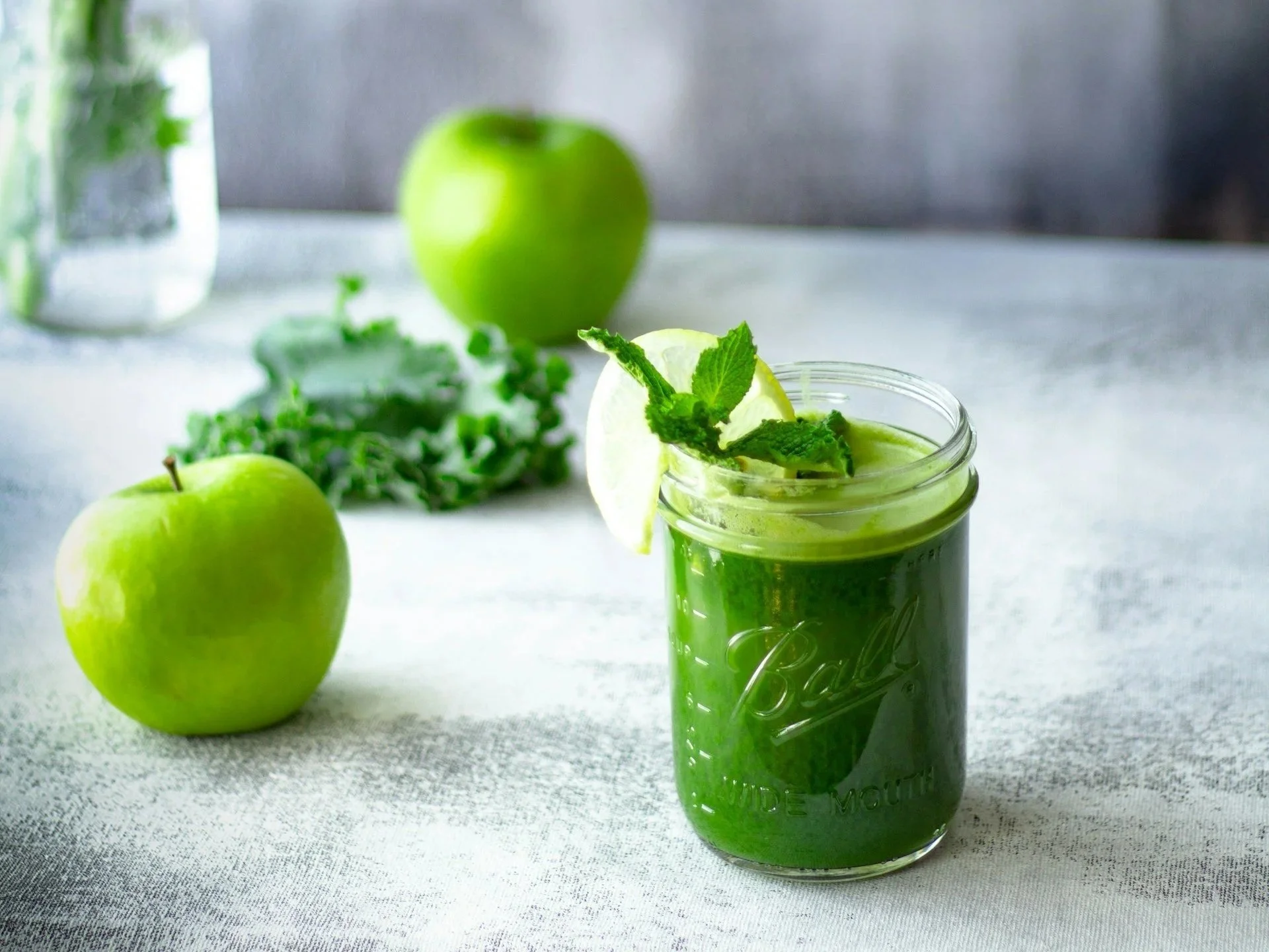 How to make green juice at home and keep it ready for two weeks