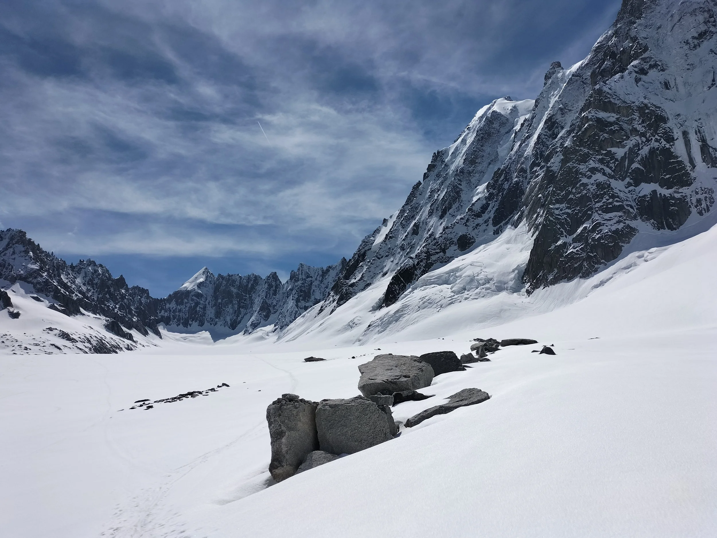 3972f461-605e-40c7-a3bd-f122f3572d7b.jfif