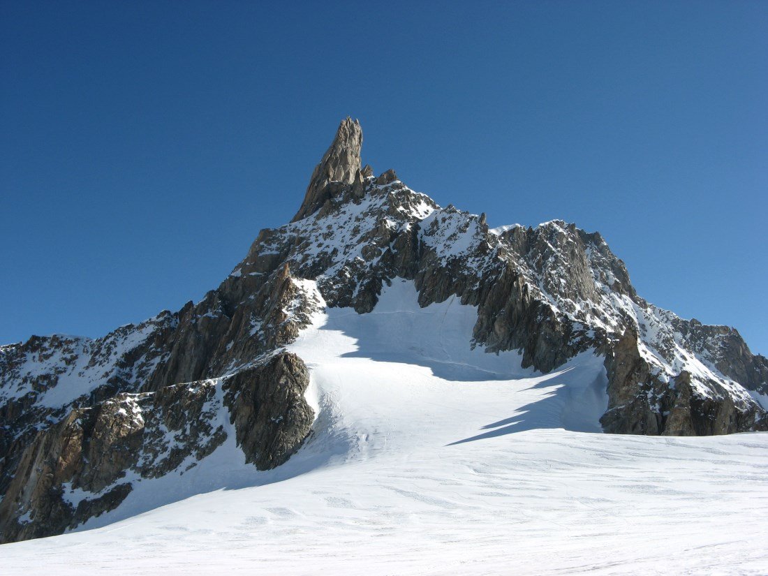 09.04.11-Dente del Gigante 15.jfif