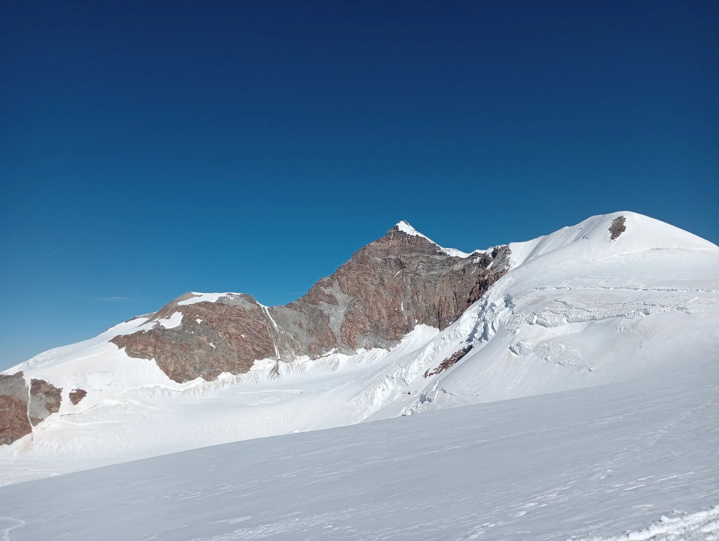 a8e5cb95-7064-48a2-9e41-21aaeb04f44b.jfif