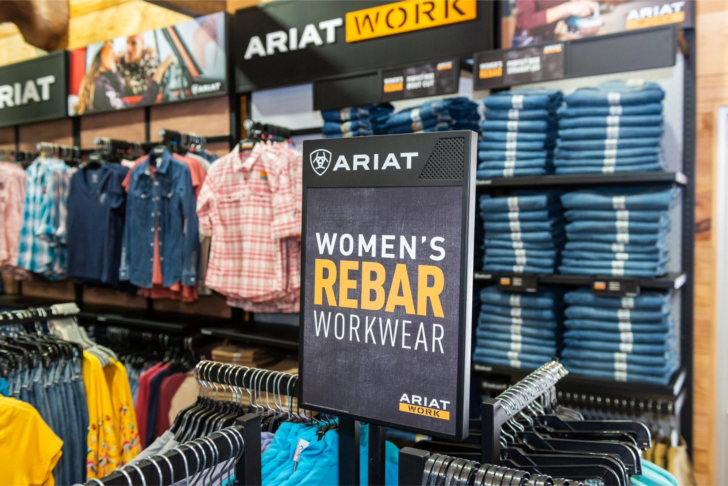 ARIAT_ARIAT-WORK_Shop-In-Shop_Nationwide_3.jpg