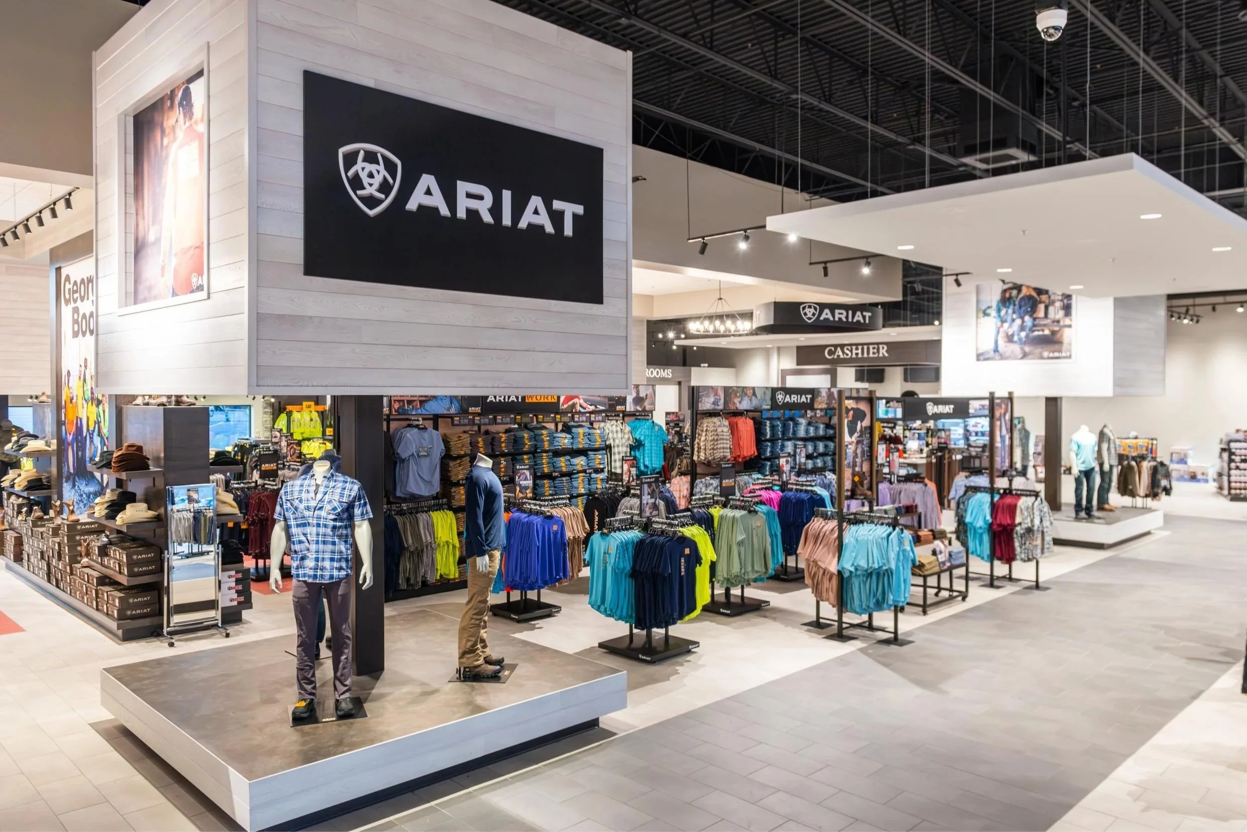 ARIAT_ARIAT-WORK_Shop-In-Shop_Nationwide_9.jpg