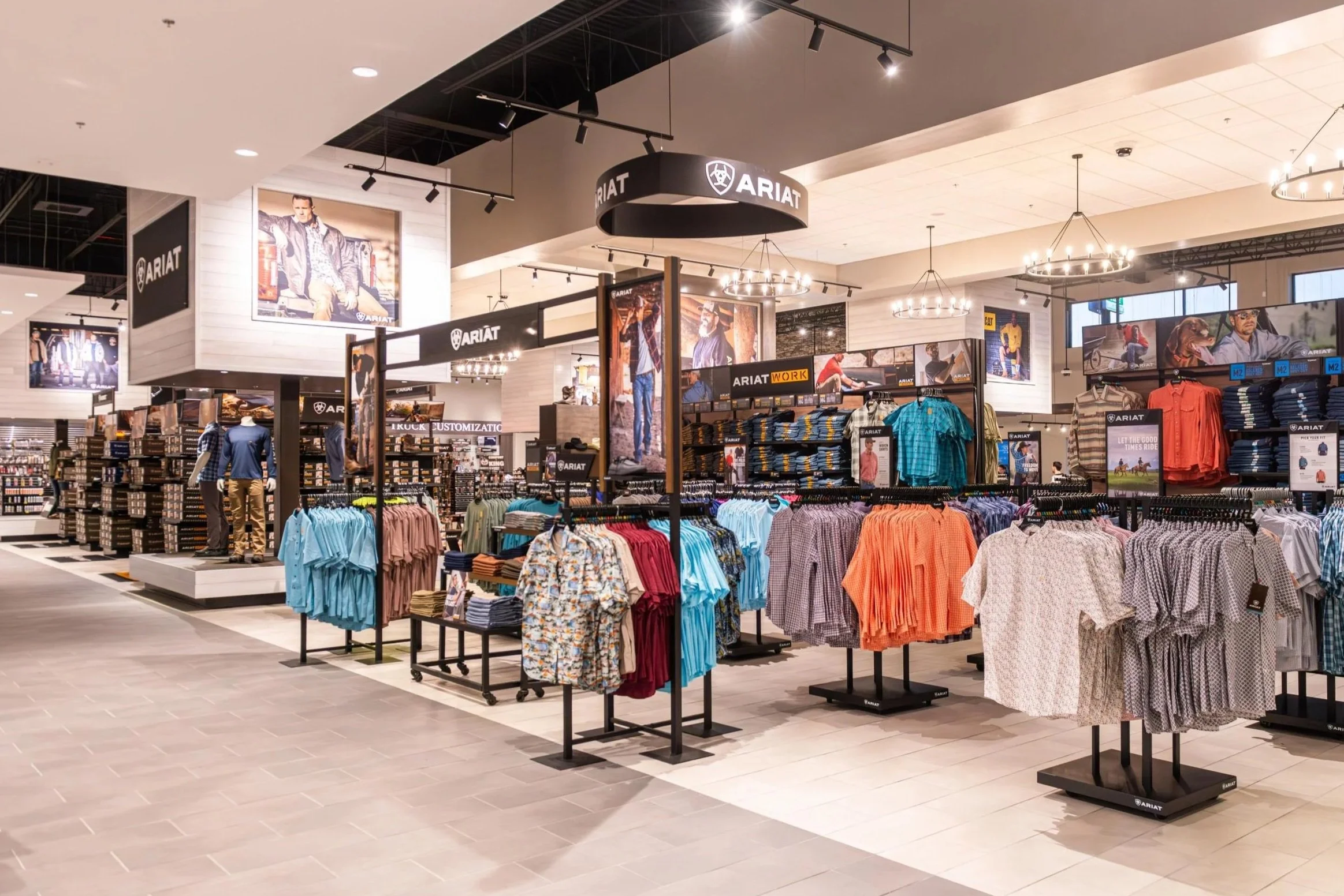 ARIAT_ARIAT-WORK_Shop-In-Shop_Nationwide_11.jpg