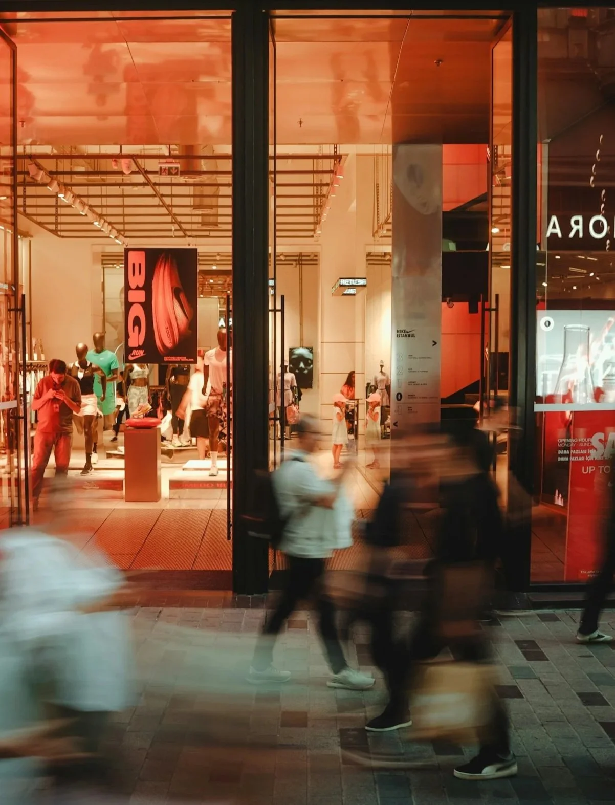 Designing Retail That Actually Sells
