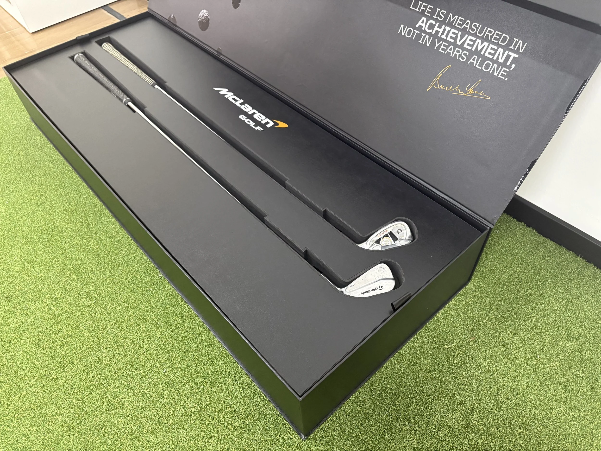 PORTER_MC-LAREN-GOLF_VIP-BOX_1.jpeg