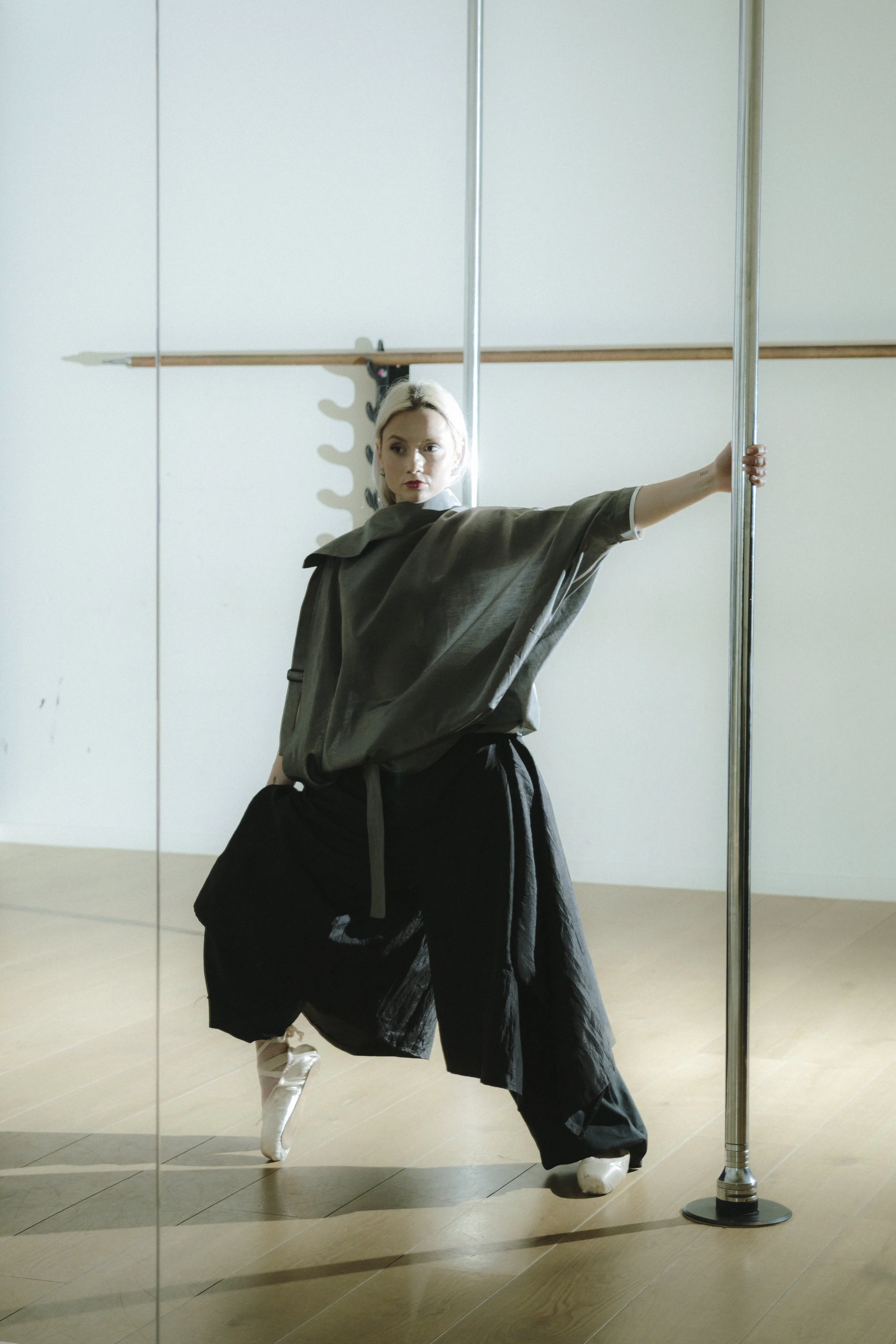 Designer: Tino Pion Van Dyck