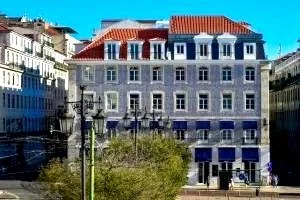 MyStory_Figueira_Lisbon_Outside.jpg