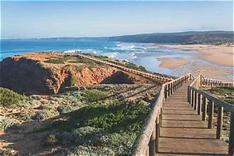 Ffishermens-trail-wooden-stairs-beach-portugal.jpg