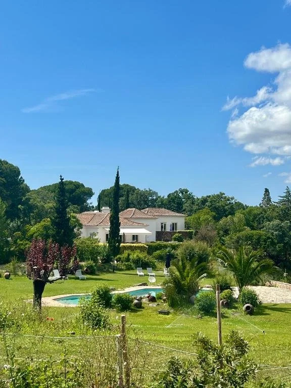 arrabida-family-villa-private-pool-portugal.jpg