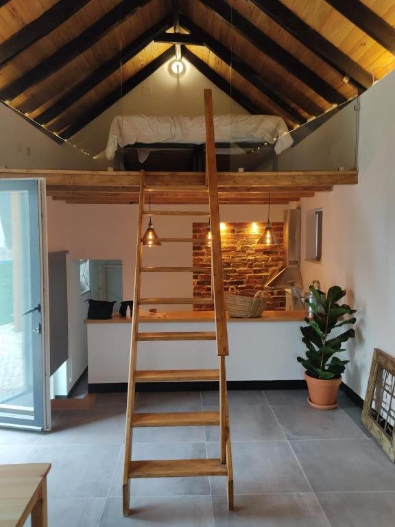 rustic-alentejo-villa-loft-portugal.jpg