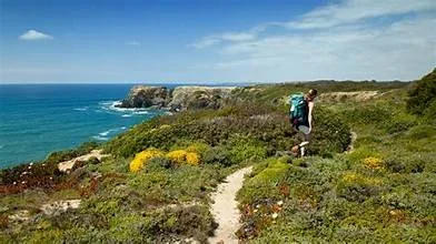 hiking-fishermens-trail-costa-vicentina-portugal.jpg