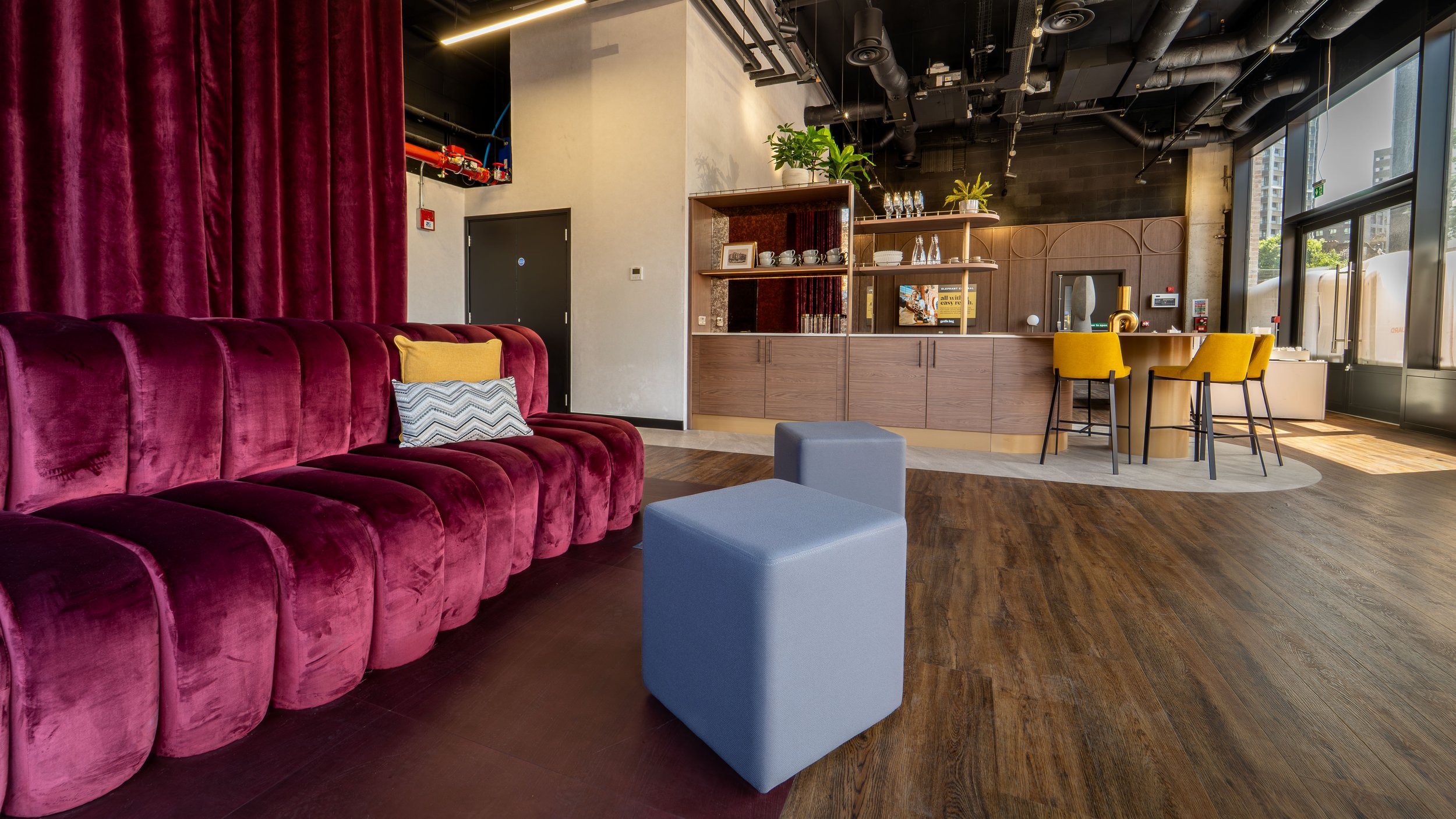 Elephant&Castle_Showroom_--19.jpg