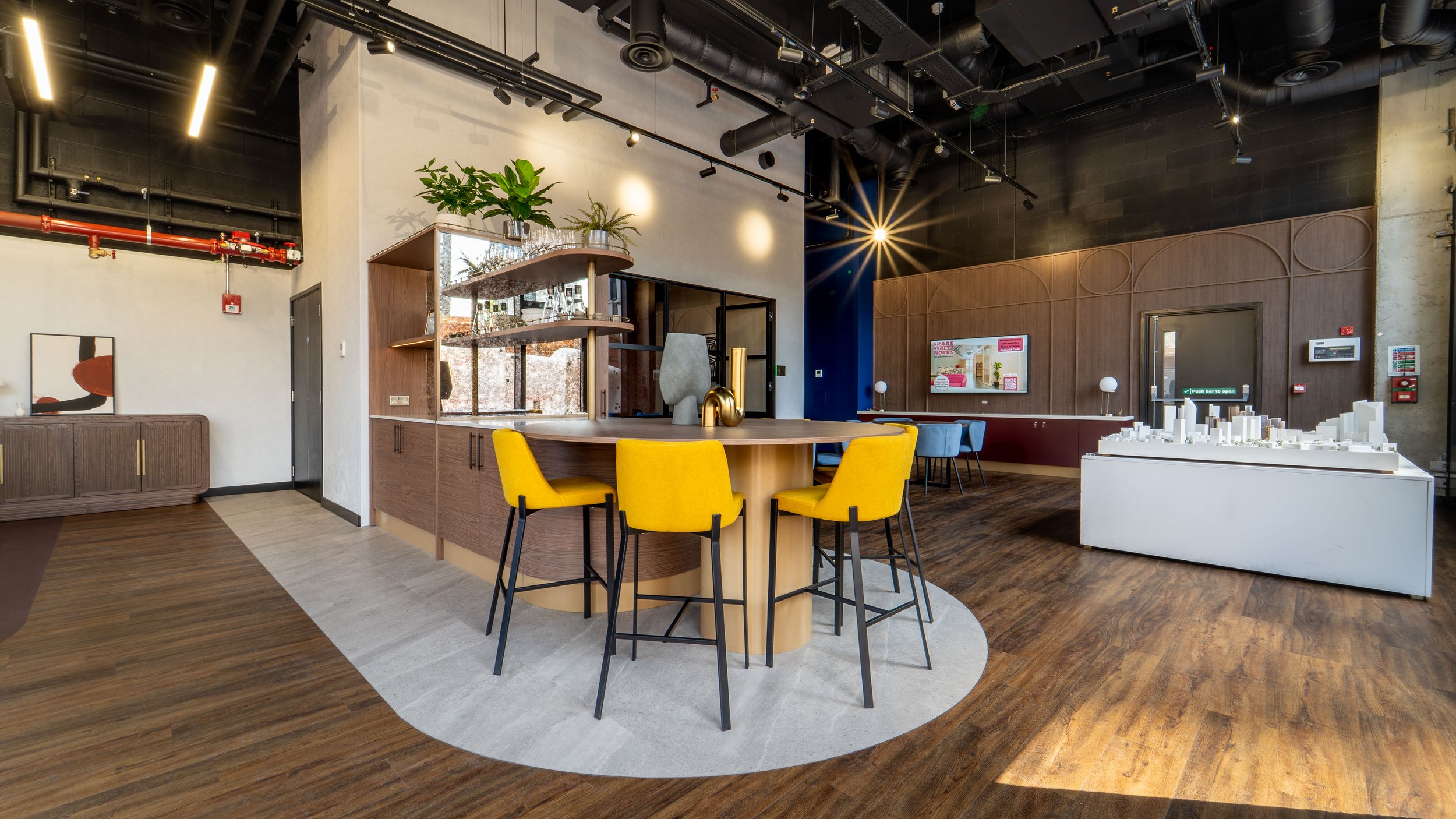 Elephant&Castle_Showroom_--15.jpg
