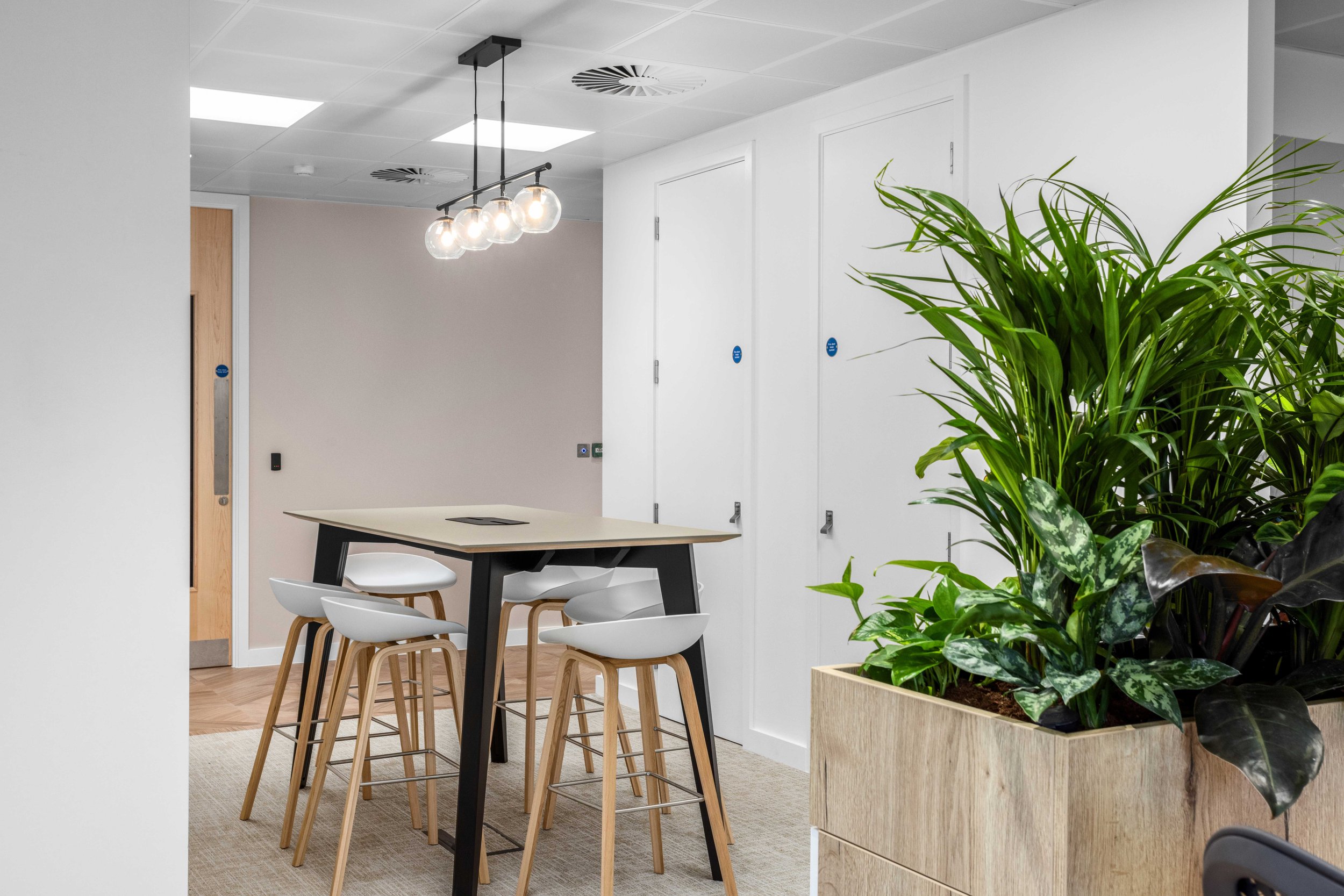 052_Birketts_HiRes_OfficePhotography_Spacio_2S2A2801.jpg