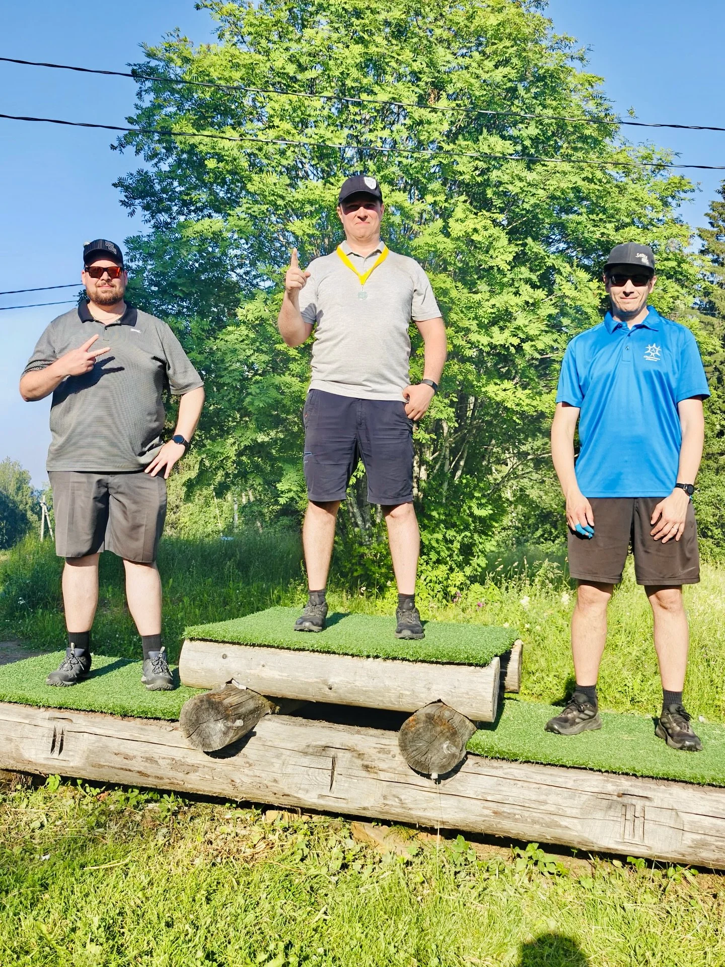 Kiitos Kuopio! Kiitos pelaajat, @deep_in_the_forest_ry , @kuopionkaupunki ja kaikki yhteisty&ouml;kumppanit! Puijo ja Huuhanmets&auml; antoivat haastetta koko rahan edest&auml;! 🌲🍀🌿

@drivaliafinland @itapsa @pdgaeurope @riepposervice @lksrakennus