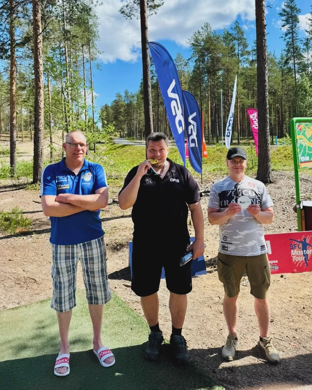 Olipahan lammasjuhlat eli kilipailut Kaenuussa!🔥🤩
Kiitos kaikille osallistujille ja isot onnittelut voittajille! Kiitos @saukkojani j&auml;rjestelyist&auml;! Kiitos @sotkamonkunta upeasta ty&ouml;st&auml; radalla ja tuestanne tourille! Kiitos @brea