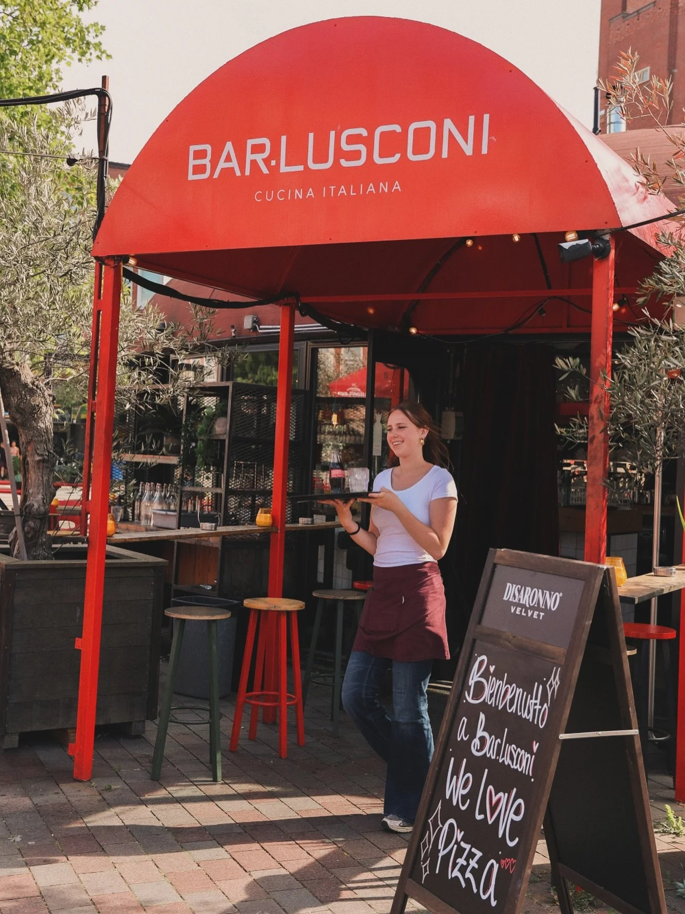 New week, new goals &amp; always pizza. 🇮🇹✨⁣
Don&rsquo;t be fooled by the rain, inside it&rsquo;s always sunshine, spritz &amp; la dolce vita at BAR.LUSCONI.⁣
⁣
Start your week the Italian way, with good vibes, great food &amp; a little amore. 🍕❤️