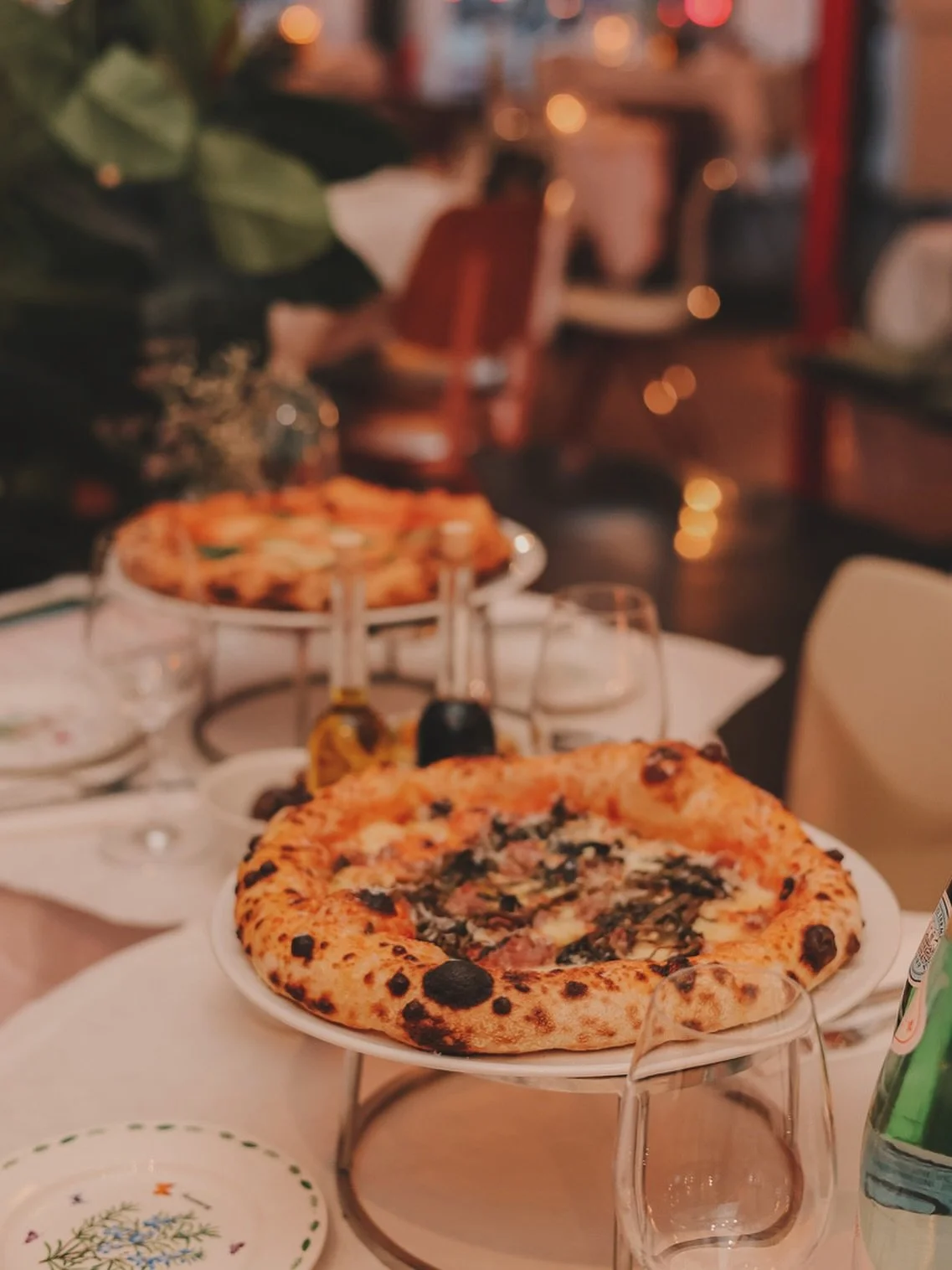 🍕 Pizza decision: not easy, but always worth it.⁣
Crispy crust, bubbling cheese &amp; bold toppings, just the way la mamma intended it.⁣
⁣
Whether you&rsquo;re team Margherita, spicy salami or something a little wild&hellip; the pizza forno is on 🔥