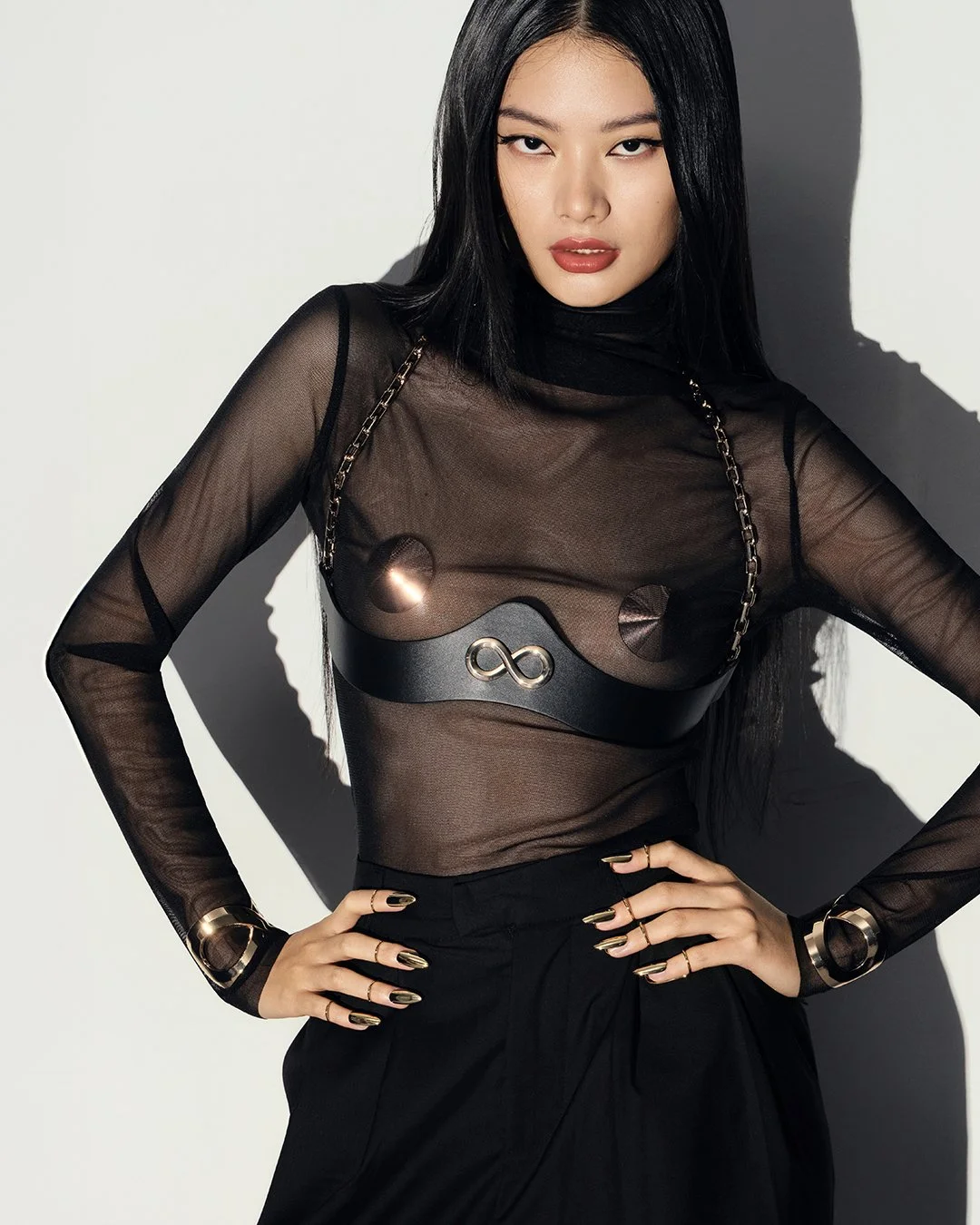 Unapologetic strength.
Signature Golden hardware.
Exclusive vegan leather.
A limited-edition statement piece.
Shop ARIA &mdash; link in bio.