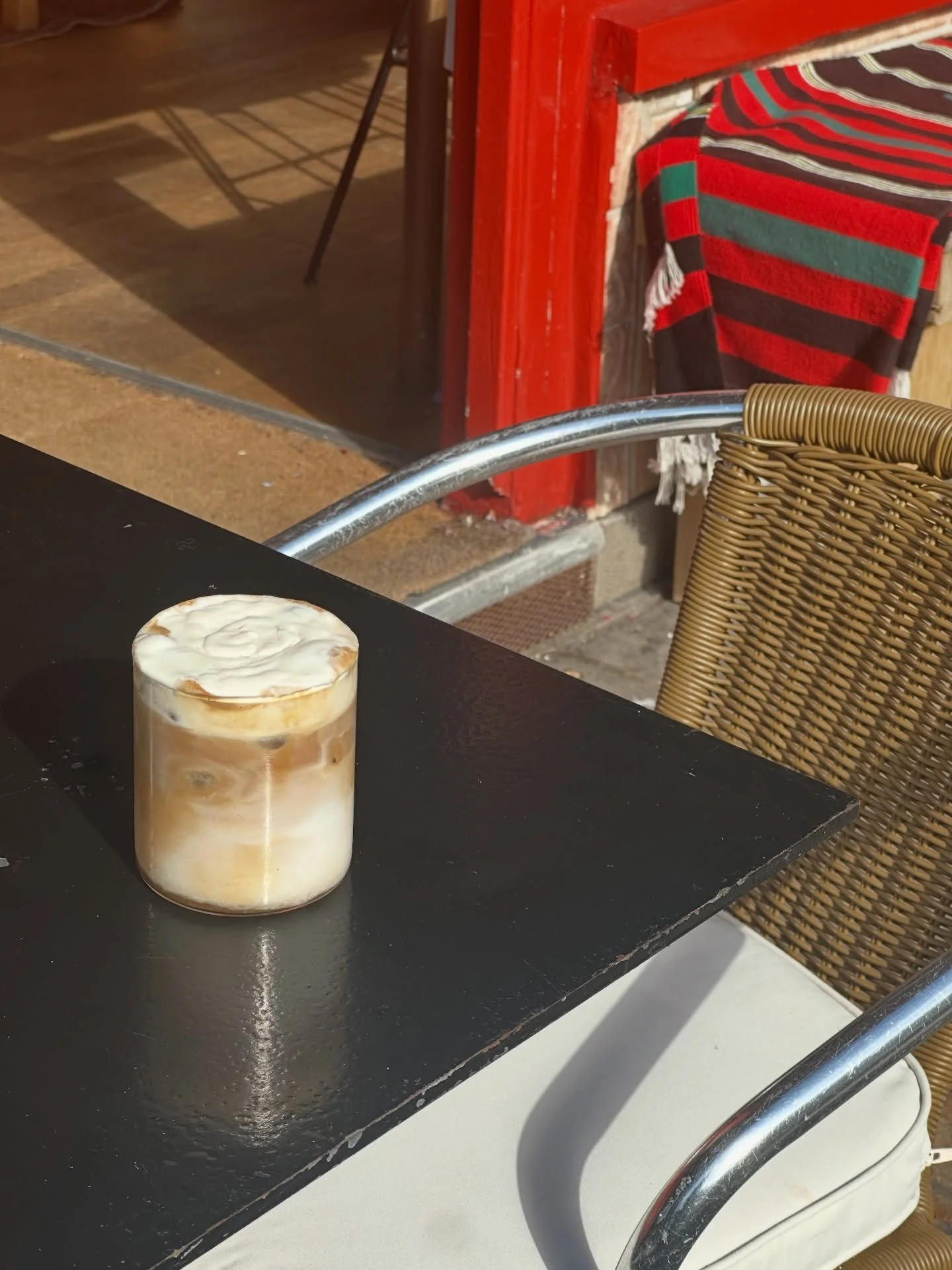 could this salted date iced latte be calling your name? 📞